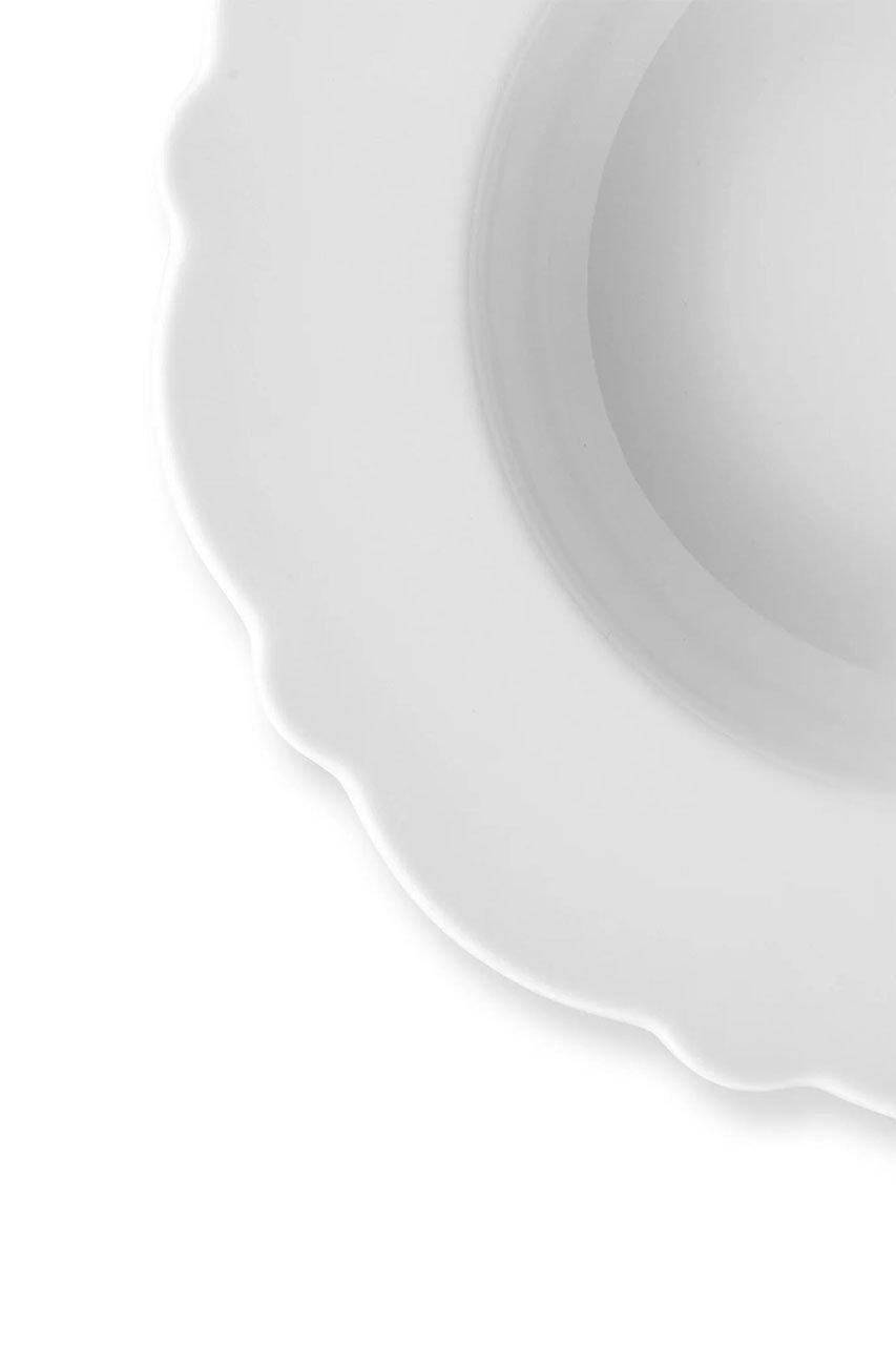 【アレッシ/ALESSI / GOODS】のDRESSED スープボウル 人気、トレンドファッション・服の通販 founy(ファニー) イタリア Italy エレガント 上品 Elegant スカラップ Scallop, Scalloped Edge テーブル Table, Dining Table ホーム・キャンプ・アウトドア・お取り寄せ Home Living / Home & Lifestyle / Camping Gear / Outdoor Camping キッチン・ダイニング Kitchen & Dining Essentials. Stylish & Functional Tableware キッチン家電・キッチン用品 Kitchen Appliances & Tools other-3|ID: prp329100004601543 ipo3291000000035342616