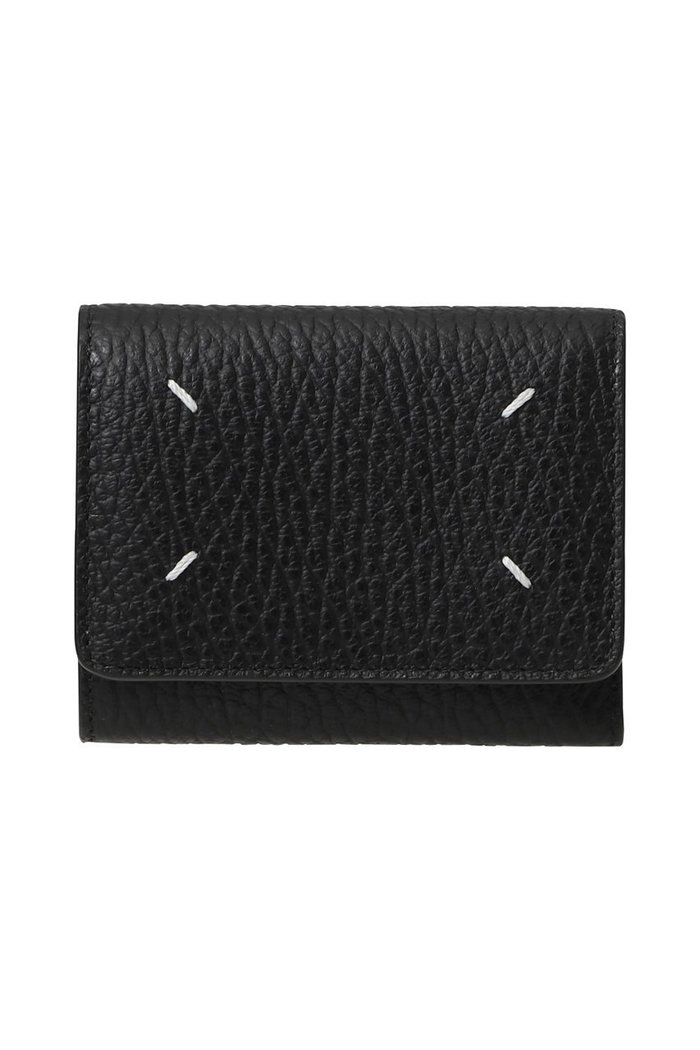 【メゾン マルジェラ/MAISON MARGIELA】の【UNISEX】4ステッチ 三つ折り ウォレット インテリア・キッズ・メンズ・レディースファッション・服の通販 founy(ファニー) https://founy.com/ ファッション Fashion レディースファッション Fashion for Women ミニ財布・二つ折り財布 Wallets & Card Cases ユニセックス Unisex, Genderless ウォレット Wallet コンパクト Compact, Small Size 財布 Wallet, Purse |ID: prp329100004601610 ipo3291000000036509542