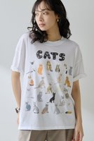 【ウィムガゼット/Whim Gazette】の【UNFORTUNATE PORTRAIT】Cats TEE 人気、トレンドファッション・服の通販 founy(ファニー) ファッション Fashion レディースファッション Fashion for Women トップス・カットソー Cut & Sew Tops シャツ・ブラウス・オフィスカジュアル Elegant Blouses & Button-Ups ロングTシャツ・Tシャツ Longline T-Shirts & Tees カットソー・ベーシックTシャツ Cut-and-Sewn Tops / Stretch Tees & Basics イラスト Illustration インナー Innerwear カーディガン Cardigan, Knitwear キャラクター Character, Licensed Characters ショート Short, Short Length ジャケット Jacket, Outerwear スリーブ Sleeve, Long Sleeve / Short Sleeve ダメージ Distressed, Destroyed 猫 Cat, Kitty プリント Print, Printed Pattern おすすめ Recommended / Our Picks |ID:prp329100004601636