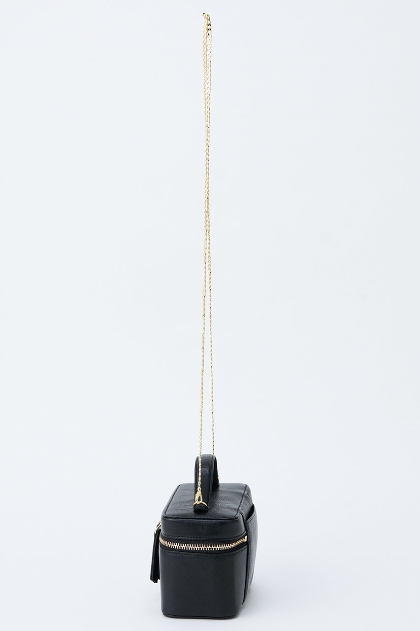 【ウィムガゼット/Whim Gazette】の【Hoaw.】バニティショルダー 人気、トレンドファッション・服の通販 founy(ファニー) 　ファッション　Fashion　レディースファッション　Fashion for Women　アクセサリー　Fashion Accessories　軽量　Lightweight, Ultra Light　シューズ　Shoes, Footwear　ショルダー　Shoulder, Shoulder Strap　シルバー　Silver, Metallic Silver　スマート　Smart, Elegant　財布　Wallet, Purse　トレンド　Trend, Trending Now　ポケット　Pocket, Pocket Detail　ポーチ　Pouch, Small Case　再入荷　Restock / Back in Stock　エレガント 上品　Elegant　other-5|ID: prp329100004602748 ipo3291000000035093630