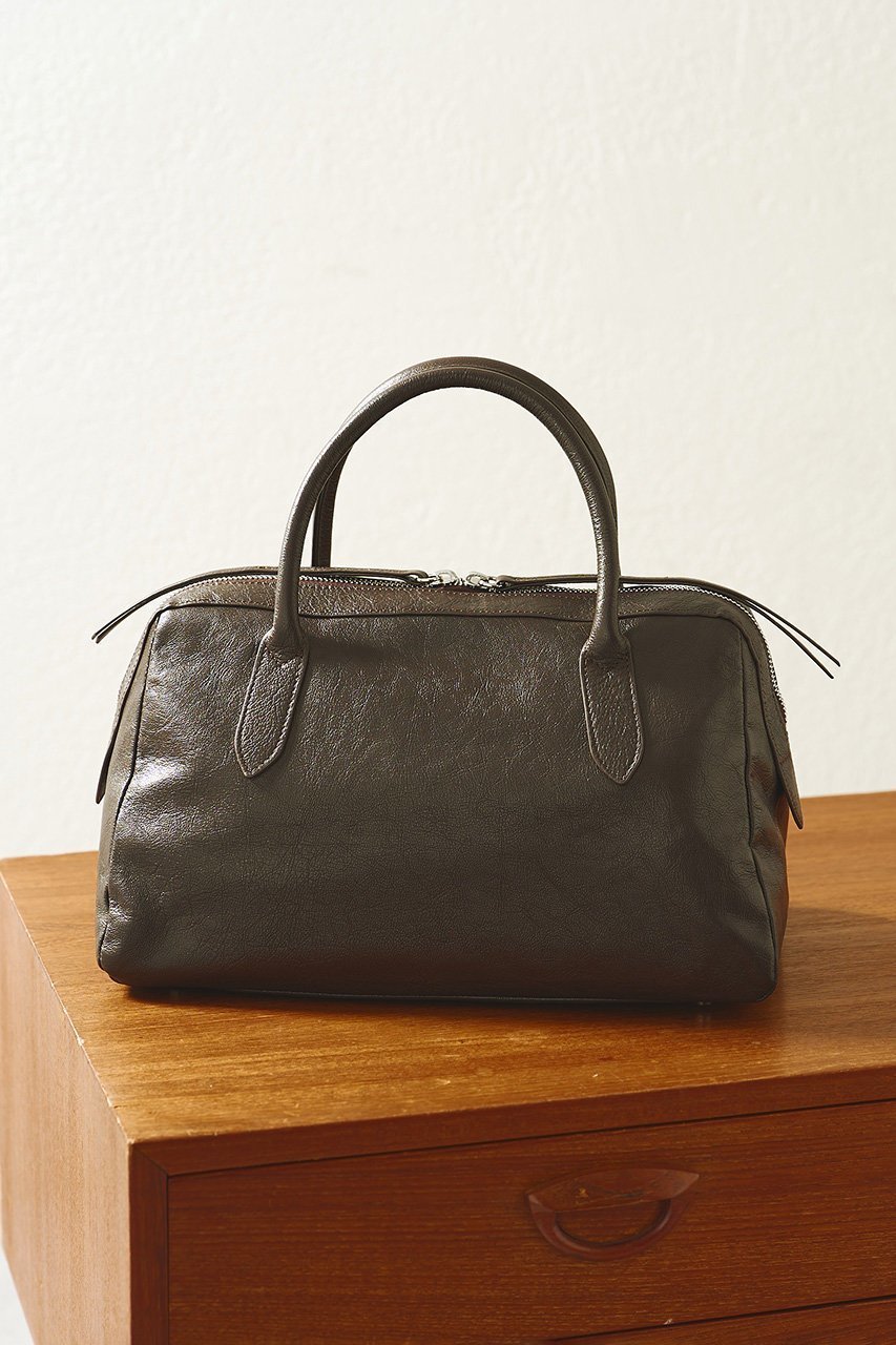 【ウィムガゼット/Whim Gazette】の【Hoaw.】ボウリングバッグ インテリア・キッズ・メンズ・レディースファッション・服の通販 founy(ファニー) ファッション Fashion レディースファッション Fashion for Women バッグ Bags アクセサリー Fashion Accessories 春 Spring クラシック Classic, Timeless Style 軽量 Lightweight, Ultra Light シューズ Shoes, Footwear トレンド Trend, Trending Now フォルム Silhouette, Form S/S・春夏 SS, Spring/Summer, Warm Season 夏 Summer エレガント 上品 Elegant 2026年 2026 ブラウン|ID: prp329100004602749 ipo3291000000035102106