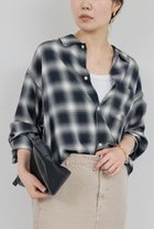 【ガリャルダガランテ/GALLARDAGALANTE】のオンブレチェックシャツ 人気、トレンドファッション・服の通販 founy(ファニー) ファッション Fashion レディースファッション Fashion for Women トップス・カットソー Cut & Sew Tops シャツ・ブラウス・オフィスカジュアル Elegant Blouses & Button-Ups スラックス Slacks, Dress Pants スリーブ Sleeve, Long Sleeve / Short Sleeve チェック Check, Plaid, Tartan デニム Denim, Jeans Material ベーシック Basic, Essential ロング Long, Long-Length 新作・新入荷 New Arrivals / New In 秋 Autumn thumbnail ネイビー|ID: prp329100004602753 ipo3291000000032731511