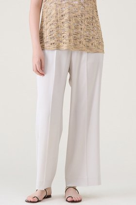 【マルティニーク/martinique】 ストレートパンツ人気、トレンドファッション・服の通販 founy(ファニー) ファッション Fashion レディースファッション Fashion for Women パンツ Pants & Trousers おすすめ Recommended / Our Picks サテン Satin, Glossy Fabric ジョーゼット Georgette, Semi-Sheer Fabric ストレート Straight, Straight Cut フラット Flat, Flat Shoes フロント Front, Front Design リラックス Relax, Relaxed Fit |ID:prp329100004602790