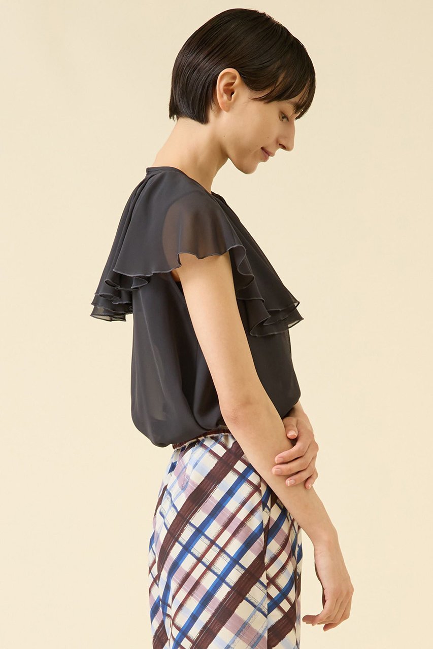 【マルティニーク/martinique】のシフォンジョーゼットブラウス 人気、トレンドファッション・服の通販 founy(ファニー) 　ファッション　Fashion　レディースファッション　Fashion for Women　トップス・カットソー　Cut & Sew Tops　シャツ・ブラウス・オフィスカジュアル　Elegant Blouses & Button-Ups　おすすめ　Recommended / Our Picks　クラシック　Classic, Timeless Style　シフォン　Chiffon, Lightweight Fabric　ショート　Short, Short Length　シンプル　Simple, Minimal　ジョーゼット　Georgette, Semi-Sheer Fabric　スリーブ　Sleeve, Long Sleeve / Short Sleeve　ダウン　Down, Puffer　デニム　Denim, Jeans Material　ノースリーブ　Sleeveless, No-Sleeve　フレア　Flare, Flared　ベーシック　Basic, Essential　ワイド　Wide, Wide Fit　新作・新入荷　New Arrivals / New In　other-2|ID: prp329100004602791 ipo3291000000032732208