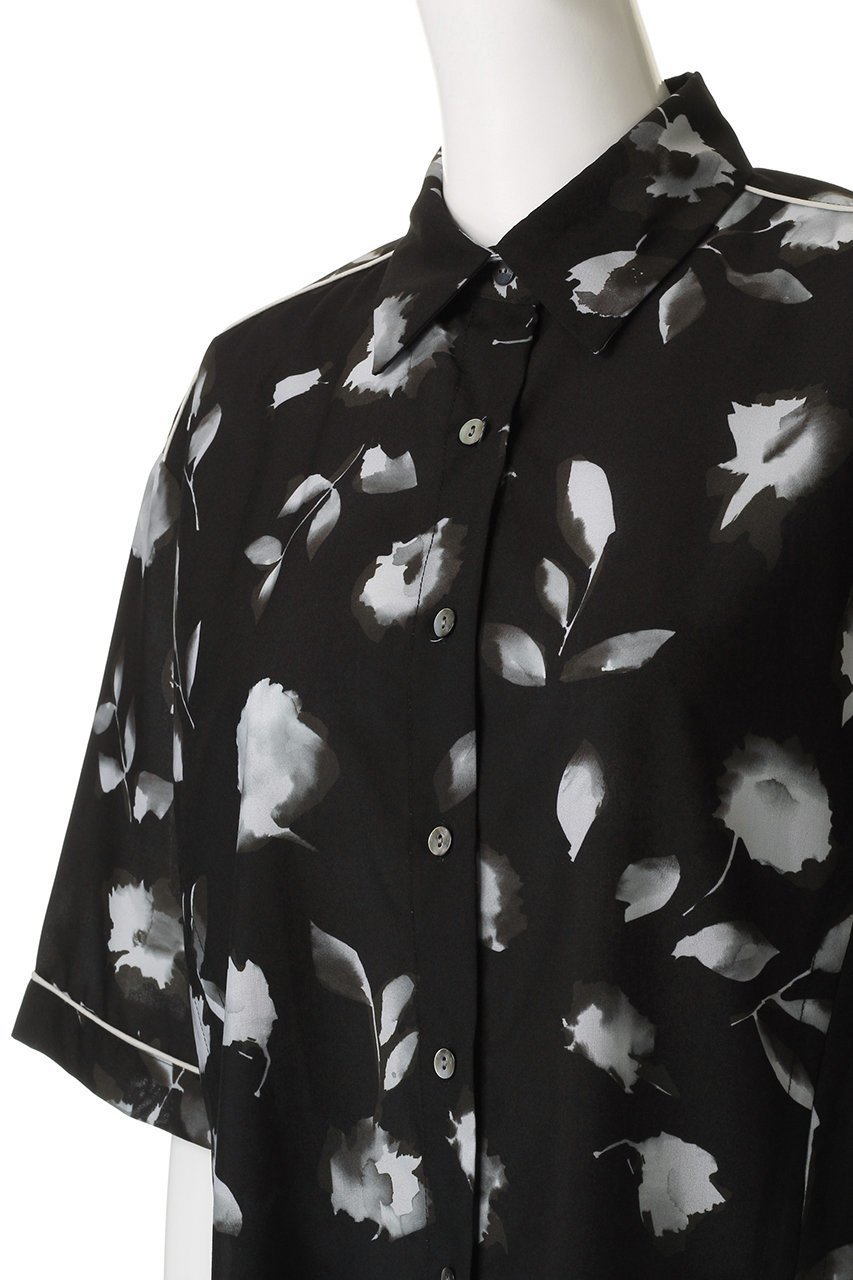 【マノフ/MANOF】のBLURRED FLOWER SHIRTS シャツ・ブラウス 人気、トレンドファッション・服の通販 founy(ファニー) 　ファッション　Fashion　レディースファッション　Fashion for Women　トップス・カットソー　Cut & Sew Tops　シャツ・ブラウス・オフィスカジュアル　Elegant Blouses & Button-Ups　シェイプ　Shape, Slim Fit　ショート　Short, Short Length　スリーブ　Sleeve, Long Sleeve / Short Sleeve　パイピング　Piping, Trim Design　フラワー　Flower, Floral　フロント　Front, Front Design　ボックス　Boxy, Box Shape　モチーフ　Motif, Design Theme　other-5|ID: prp329100004603480 ipo3291000000035932641