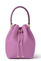 【ボナベンチュラ/BONAVENTURA】のアンジェリカ バケットバッグ シュリンクレザー 人気、トレンドファッション・服の通販 founy(ファニー) ファッション Fashion レディースファッション Fashion for Women イタリア Italy エレガント 上品 Elegant 軽量 Lightweight, Ultra Light シェイプ Shape, Slim Fit スクエア Square, Square Shape ドローストリング Drawstring, Pull Cord バケツ Bucket, Bucket Style フィット Fit, Slim Fit フォルム Silhouette, Form フラット Flat, Flat Shoes ベスト Vest, Waistcoat ボトム Bottoms, Lower Wear ポケット Pocket, Pocket Detail ラウンド Round, Round Neck iPhone アイフォーン iPhone 新作・新入荷 New Arrivals / New In thumbnail パールパープル|ID: prp329100004603481 ipo3291000000032745585