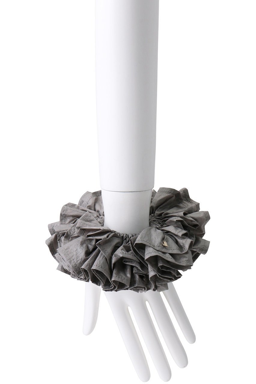 【ランバン オン ブルー/LANVIN en Bleu】のタフタボリュームシュシュ 人気、トレンドファッション・服の通販 founy(ファニー) 　ファッション　Fashion　レディースファッション　Fashion for Women　シュシュ&ヘアアクセ/ヘアアレンジ　Scrunchies & Hair Accessories　アクセサリー　Fashion Accessories　タフタ　Taffeta, Structured Fabric　フェミニン　Feminine, Girly　ブレスレット　Bracelet, Wristband　other-2|ID: prp329100004604803 ipo3291000000032770267