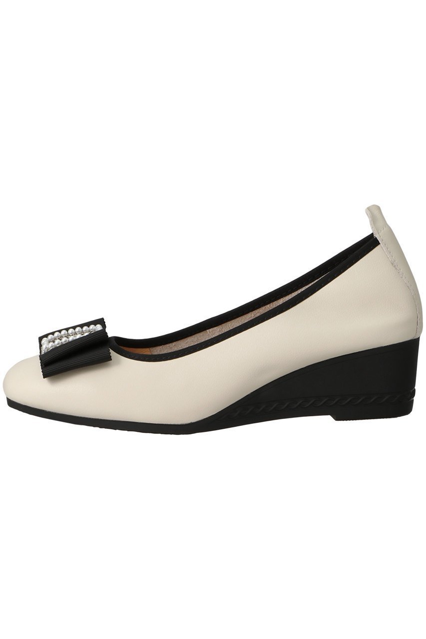 【スタッカート/STACCATO】のパールリボンウェッジソールパンプス 人気、トレンドファッション・服の通販 founy(ファニー) 　ファッション　Fashion　レディースファッション　Fashion for Women　インソール　Shoe Insole　ストーン　Stone, Gem-Like　ドッキング　Docking, Mixed Material　パール　Pearl, Pearl Accent　ライニング　Inner Lining, Inner Fabric, Lined　リラックス　Relax, Relaxed Fit　軽量　Lightweight, Ultra Light　other-2|ID: prp329100004604855 ipo3291000000034940732