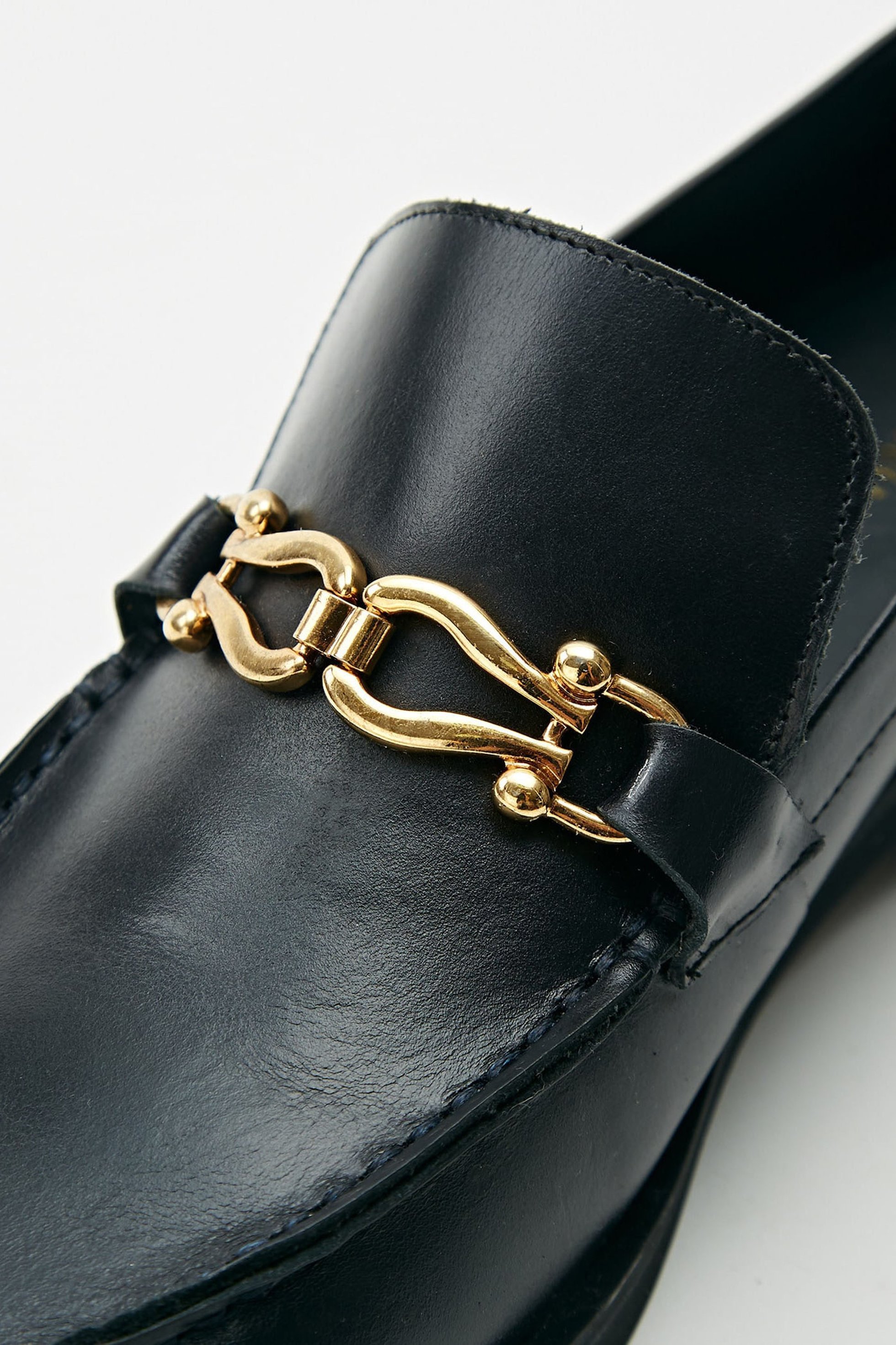 【マルティニーク/martinique】の【CAMINANDO】SIGNATURE LOAFERS 人気、トレンドファッション・服の通販 founy(ファニー) 　ファッション　Fashion　レディースファッション　Fashion for Women　シューズ　Shoes, Footwear　スクエア　Square, Square Shape　フラット　Flat, Flat Shoes　マニッシュ　Mannish, Boyish　モダン　Modern, Contemporary　other-5|ID: prp329100004604877 ipo3291000000032771704
