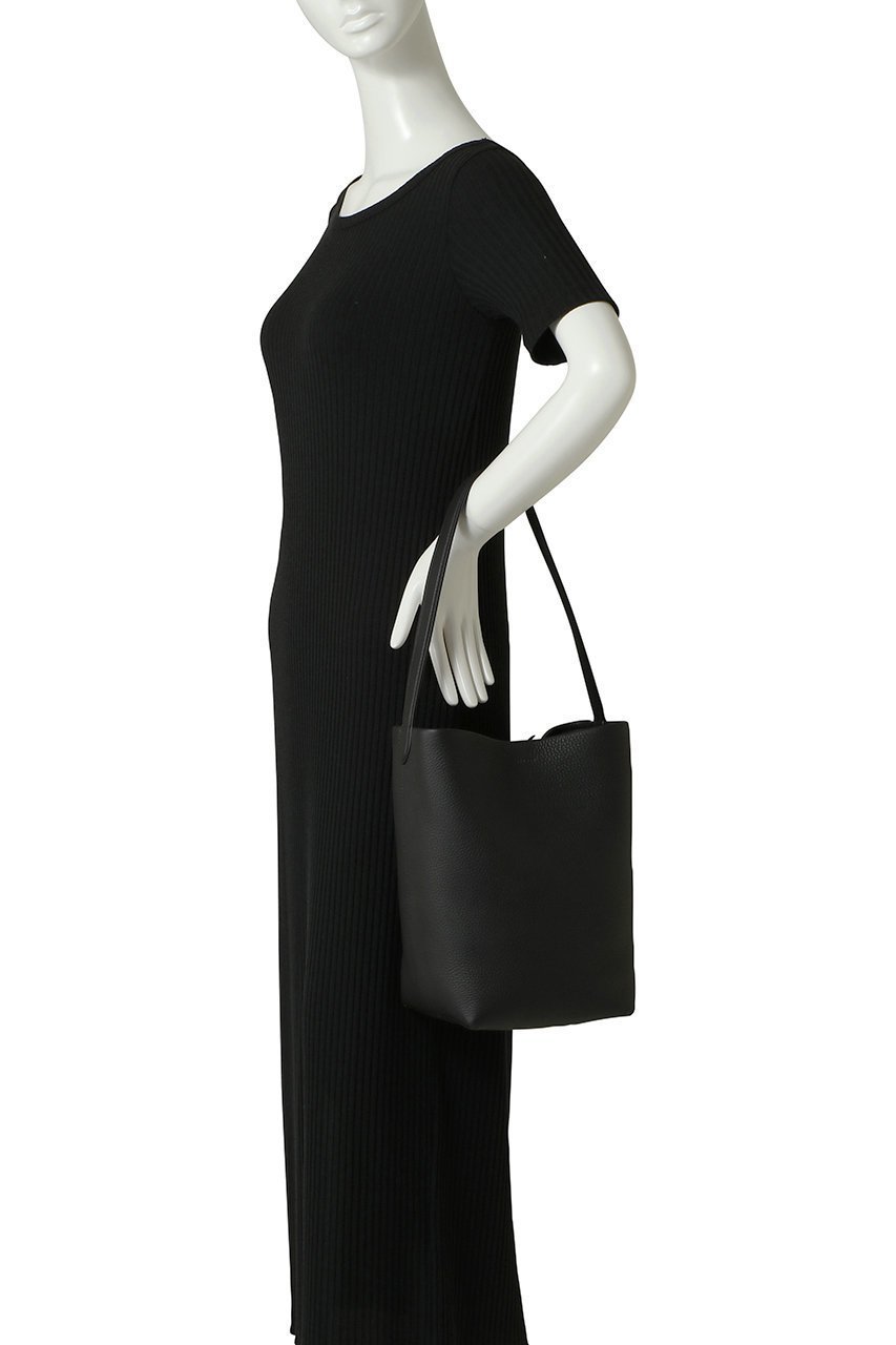 【ザ ロウ/THE ROW】のMEDIUM N/S PARK TOTE 人気、トレンドファッション・服の通販 founy(ファニー) 　ファッション　Fashion　レディースファッション　Fashion for Women　バッグ　Bags　バケツ　Bucket, Bucket Style　定番　Standard, Basic Item　ビジネス 仕事 通勤　Business / Work / Commuting　other-2|ID: prp329100004605284 ipo3291000000036871130