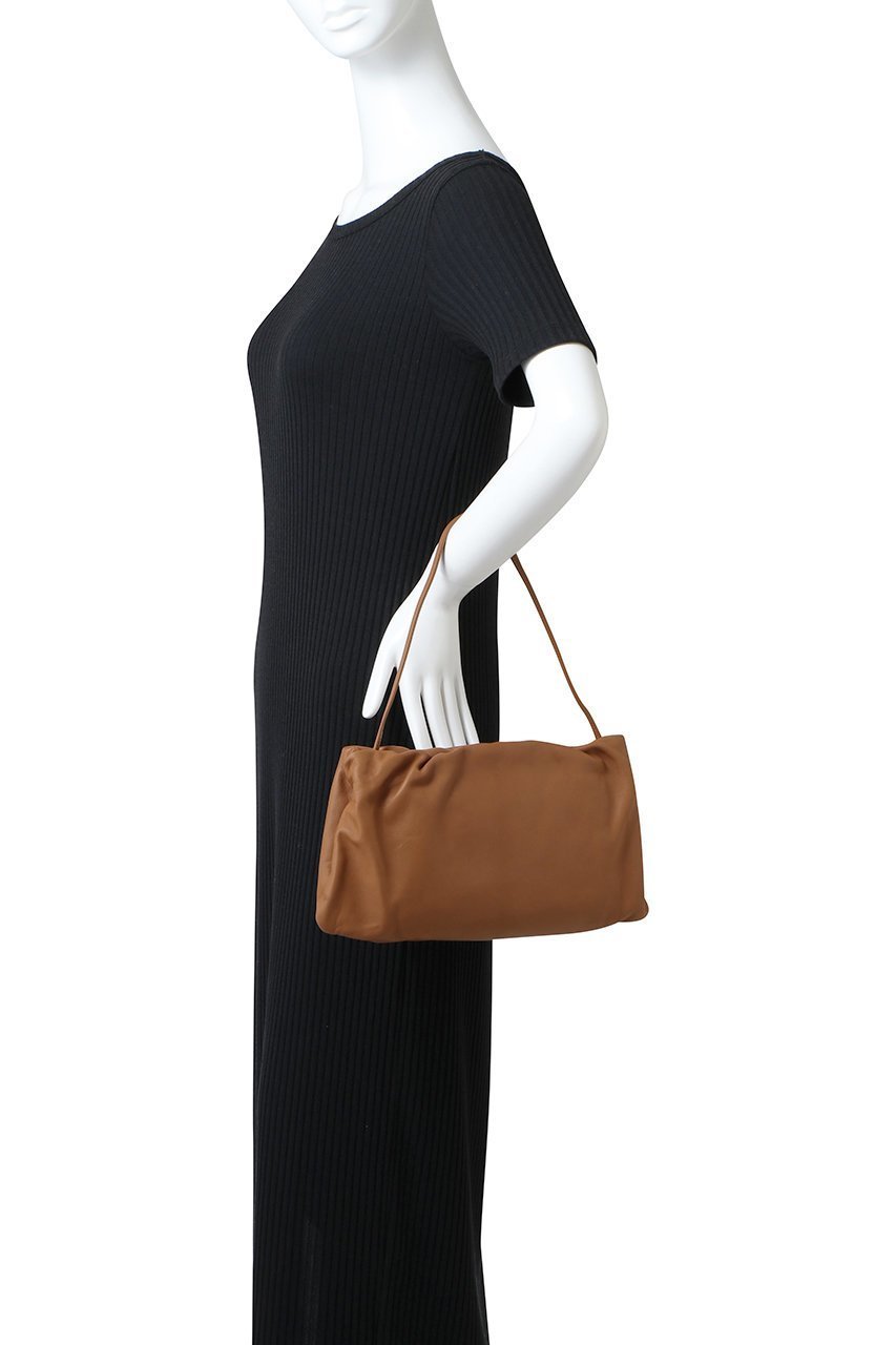 【ザ ロウ/THE ROW】のXL BOURSE 人気、トレンドファッション・服の通販 founy(ファニー) 　ファッション　Fashion　レディースファッション　Fashion for Women　バッグ　Bags　ギャザー　Gathered, Ruffled　スクエア　Square, Square Shape　フォルム　Silhouette, Form　ラップ　Wrap, Wrap Design　other-2|ID: prp329100004605510 ipo3291000000032788367
