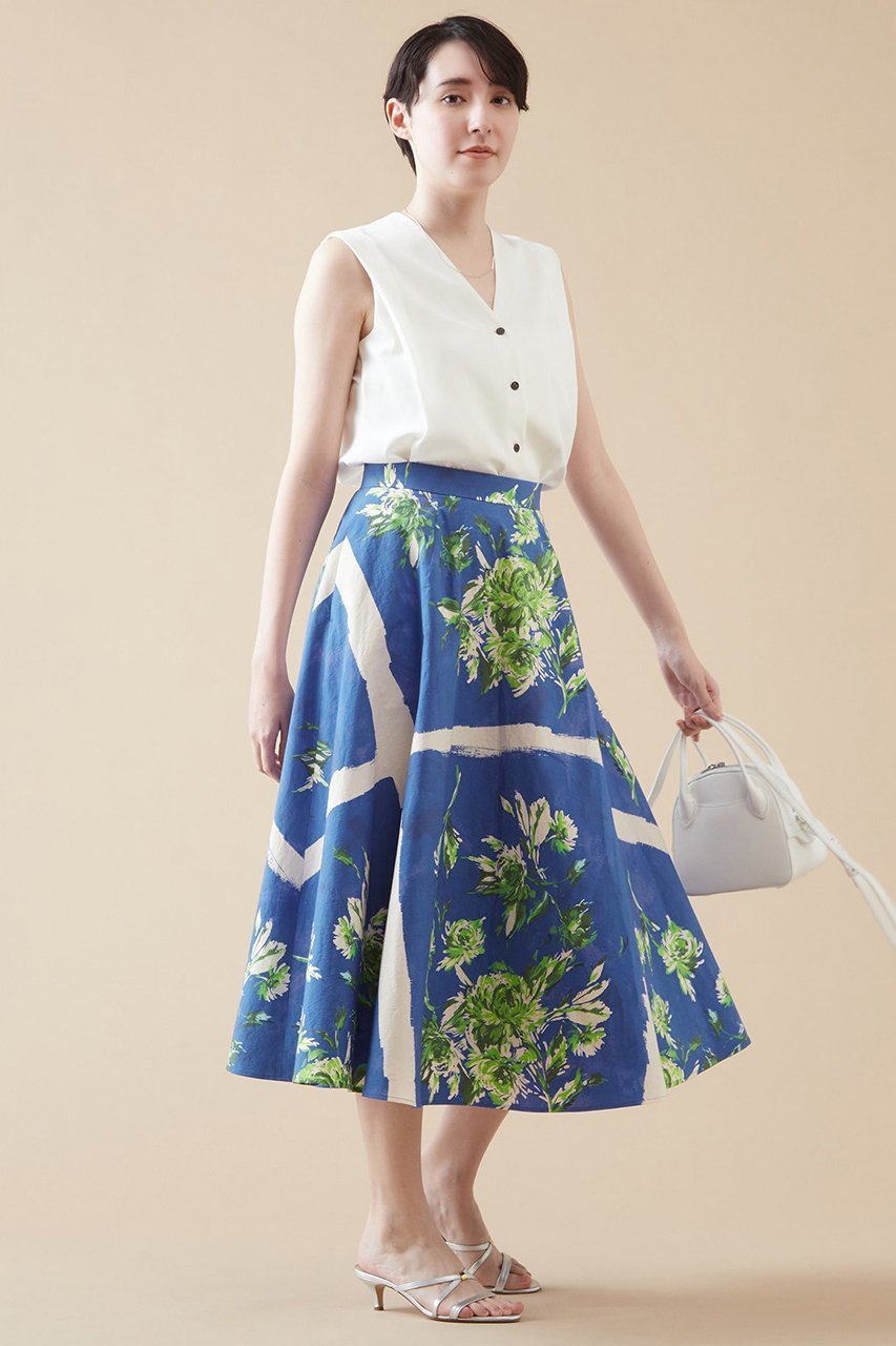 【マルティニーク/martinique】のVネックノースリーブ(セットアップ可) 人気、トレンドファッション・服の通販 founy(ファニー) 　ファッション　Fashion　レディースファッション　Fashion for Women　トップス・カットソー　Cut & Sew Tops　キャミソール&ノースリーブ　Camisoles & Sleeveless Tops　シャツ・ブラウス・オフィスカジュアル　Elegant Blouses & Button-Ups　Vネックトップス　V-Neck Tops / V-Cut Neckline Shirts　おすすめ　Recommended / Our Picks　シェイプ　Shape, Slim Fit　セットアップ　Set-Up, Coordinated Outfit　ノースリーブ　Sleeveless, No-Sleeve　other-5|ID: prp329100004605586 ipo3291000000032792472