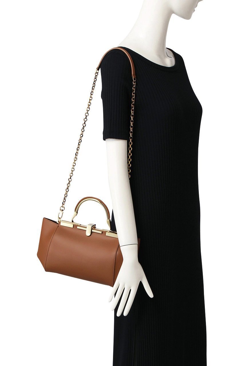 【ザンチェッティ/ZANCHETTI】のAMLETO 20 人気、トレンドファッション・服の通販 founy(ファニー) 　ファッション　Fashion　レディースファッション　Fashion for Women　バッグ　Bags　ショルダー　Shoulder, Shoulder Strap　チェーン　Chain, Chain Strap　フォルム　Silhouette, Form　再入荷　Restock / Back in Stock　定番　Standard, Basic Item　other-2|ID: prp329100004605662 ipo3291000000032796682