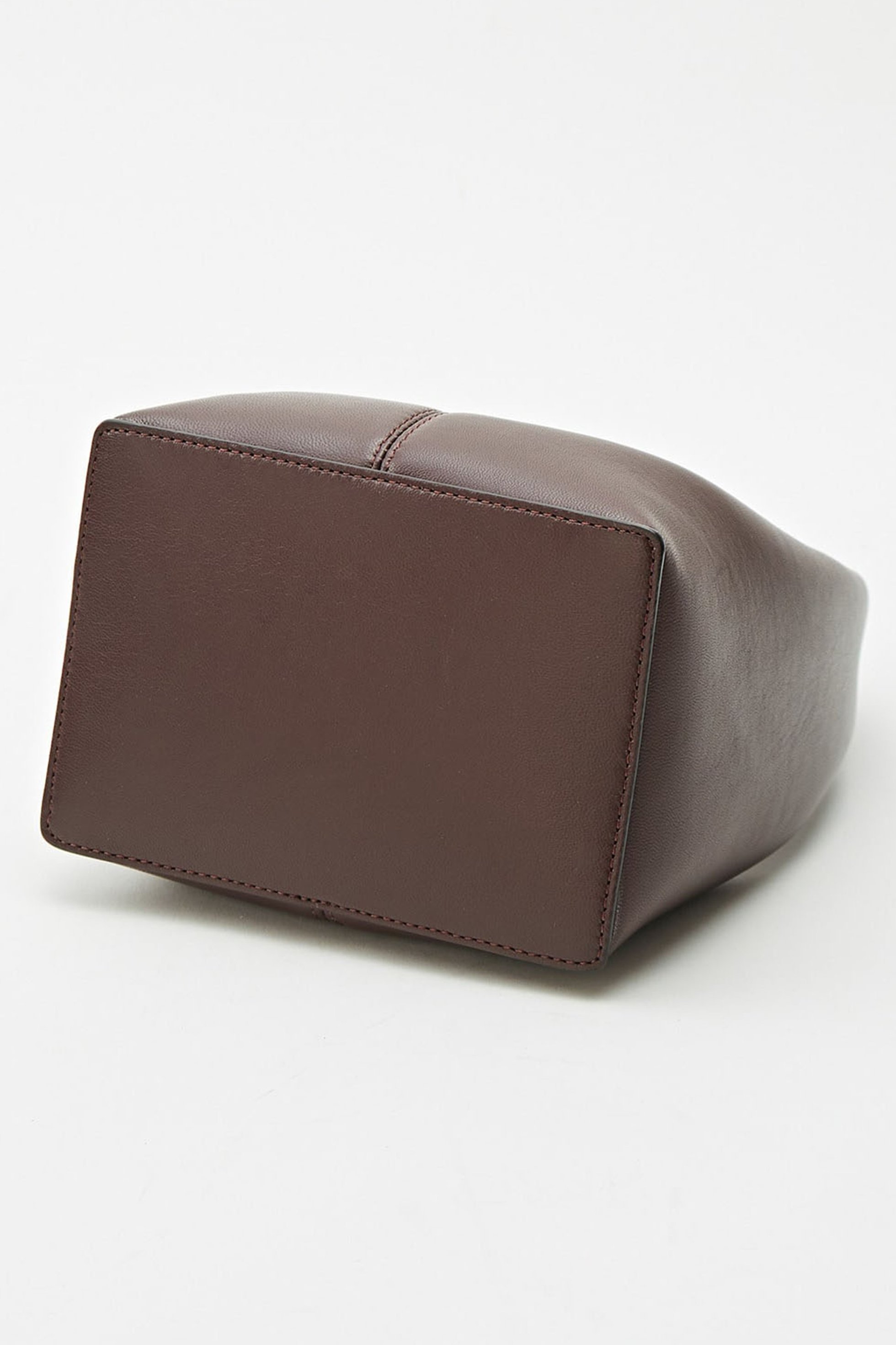 【マルティニーク/martinique】の【FRENZLAUER】Mini Pamoer Nappa バッグ 人気、トレンドファッション・服の通販 founy(ファニー) 　ファッション　Fashion　レディースファッション　Fashion for Women　バッグ　Bags　イタリア　Italy　フォルム　Silhouette, Form　ポーチ　Pouch, Small Case　モダン　Modern, Contemporary　other-5|ID: prp329100004605671 ipo3291000000032796952
