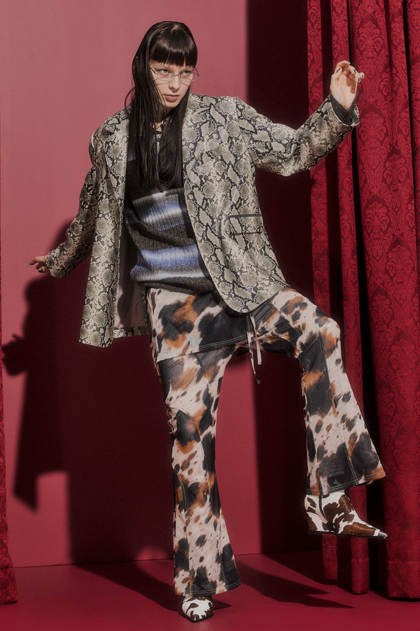 【プランク プロジェクト/PRANK PROJECT】のCOWプリントラップスリムフレアパンツ / COW Printed Wrap Slim Flare 人気、トレンドファッション・服の通販 founy(ファニー) 　ファッション　Fashion　レディースファッション　Fashion for Women　パンツ　Pants & Trousers　トレンド　Trend, Trending Now　フレア　Flare, Flared　プリント　Print, Printed Pattern　ラップ　Wrap, Wrap Design　other-4|ID: prp329100004605766 ipo3291000000032818057