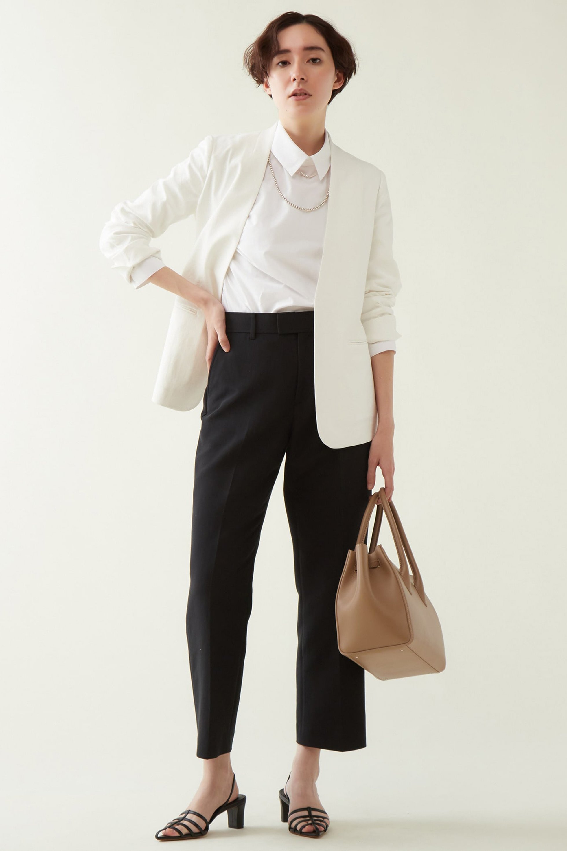 【マルティニーク/martinique】のダブルクロスストレートワイドパンツ 人気、トレンドファッション・服の通販 founy(ファニー) 　ファッション　Fashion　レディースファッション　Fashion for Women　パンツ　Pants & Trousers　ストレート　Straight, Straight Cut　セットアップ　Set-Up, Coordinated Outfit　センター　Center, Center Line　ドレープ　Drape, Draping Fabric　ブライト　Bright, Shiny　ワイド　Wide, Wide Fit　エレガント 上品　Elegant　other-6|ID: prp329100004605966 ipo3291000000032828201