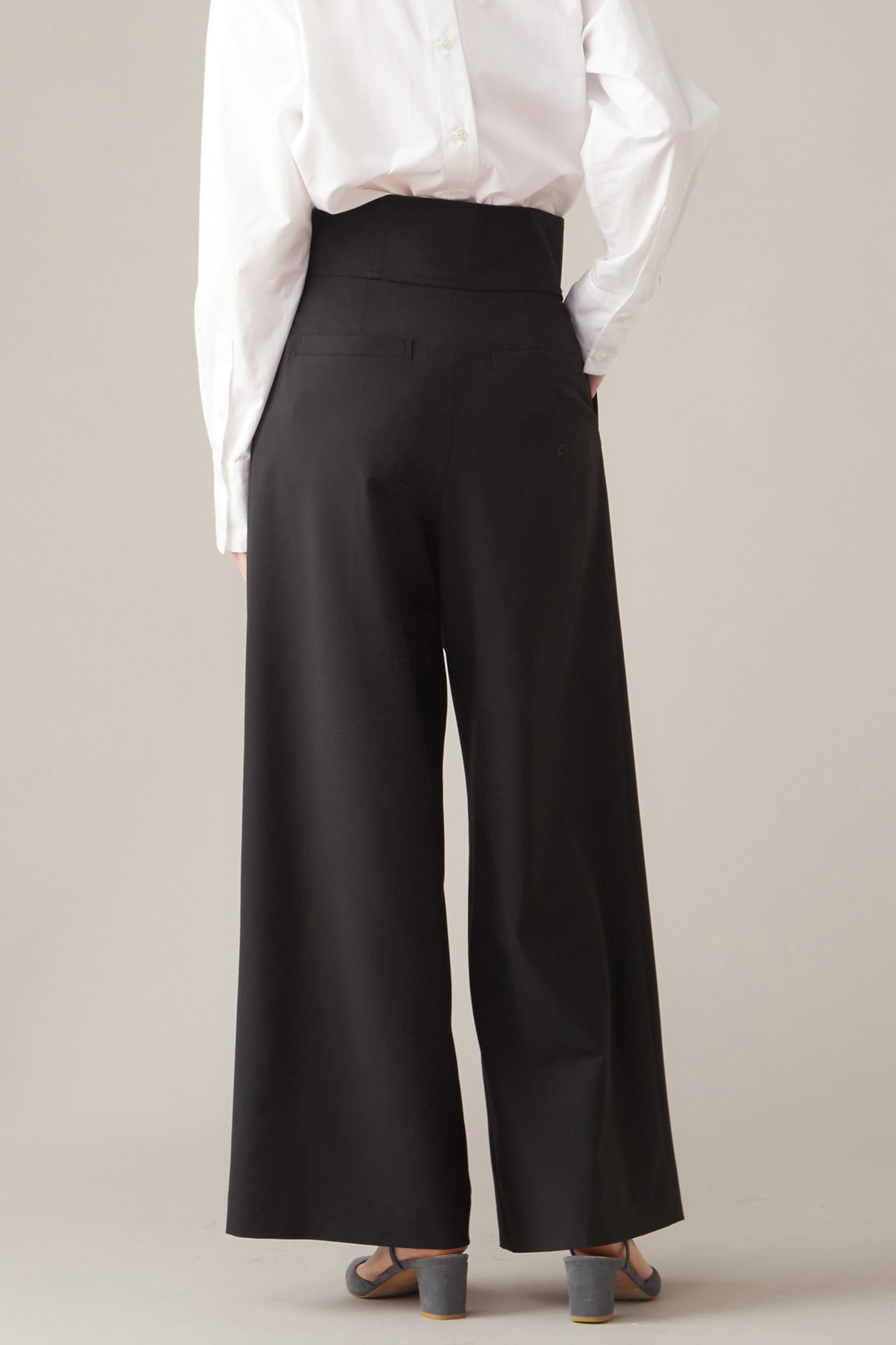【マルティニーク/martinique】のハイウエストタックパンツ 人気、トレンドファッション・服の通販 founy(ファニー) 　ファッション　Fashion　レディースファッション　Fashion for Women　パンツ　Pants & Trousers　おすすめ　Recommended / Our Picks　シアー　Sheer, See-Through　ストレッチ　Stretch, Stretchy Fabric　バランス　Balance, Style Balance　ワイド　Wide, Wide Fit　other-2|ID: prp329100004605969 ipo3291000000032828225