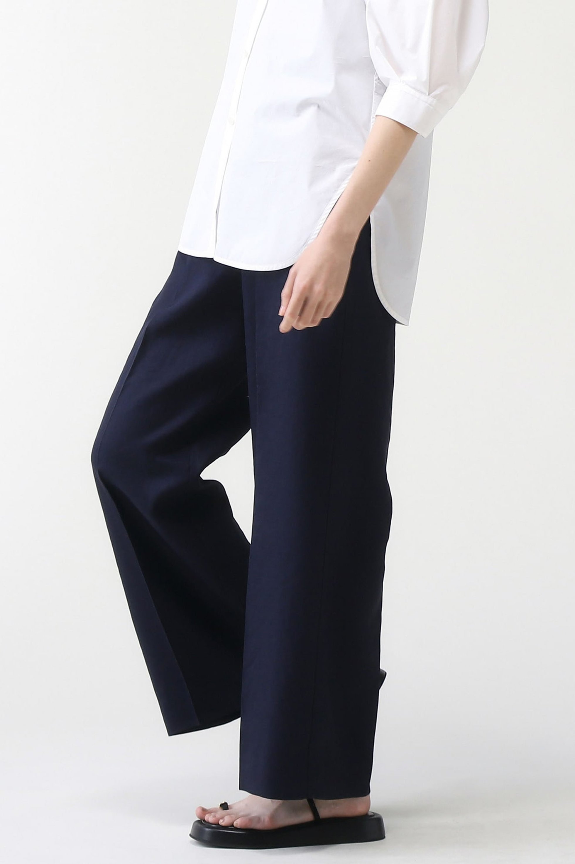 【マルティニーク/martinique】のバックゴムワイドパンツ 人気、トレンドファッション・服の通販 founy(ファニー) 　ファッション　Fashion　レディースファッション　Fashion for Women　パンツ　Pants & Trousers　バッグ　Bags　おすすめ　Recommended / Our Picks　サマー　Summer, Summer Style　セットアップ　Set-Up, Coordinated Outfit　センター　Center, Center Line　ワイド　Wide, Wide Fit　夏　Summer　other-2|ID: prp329100004606014 ipo3291000000032829849