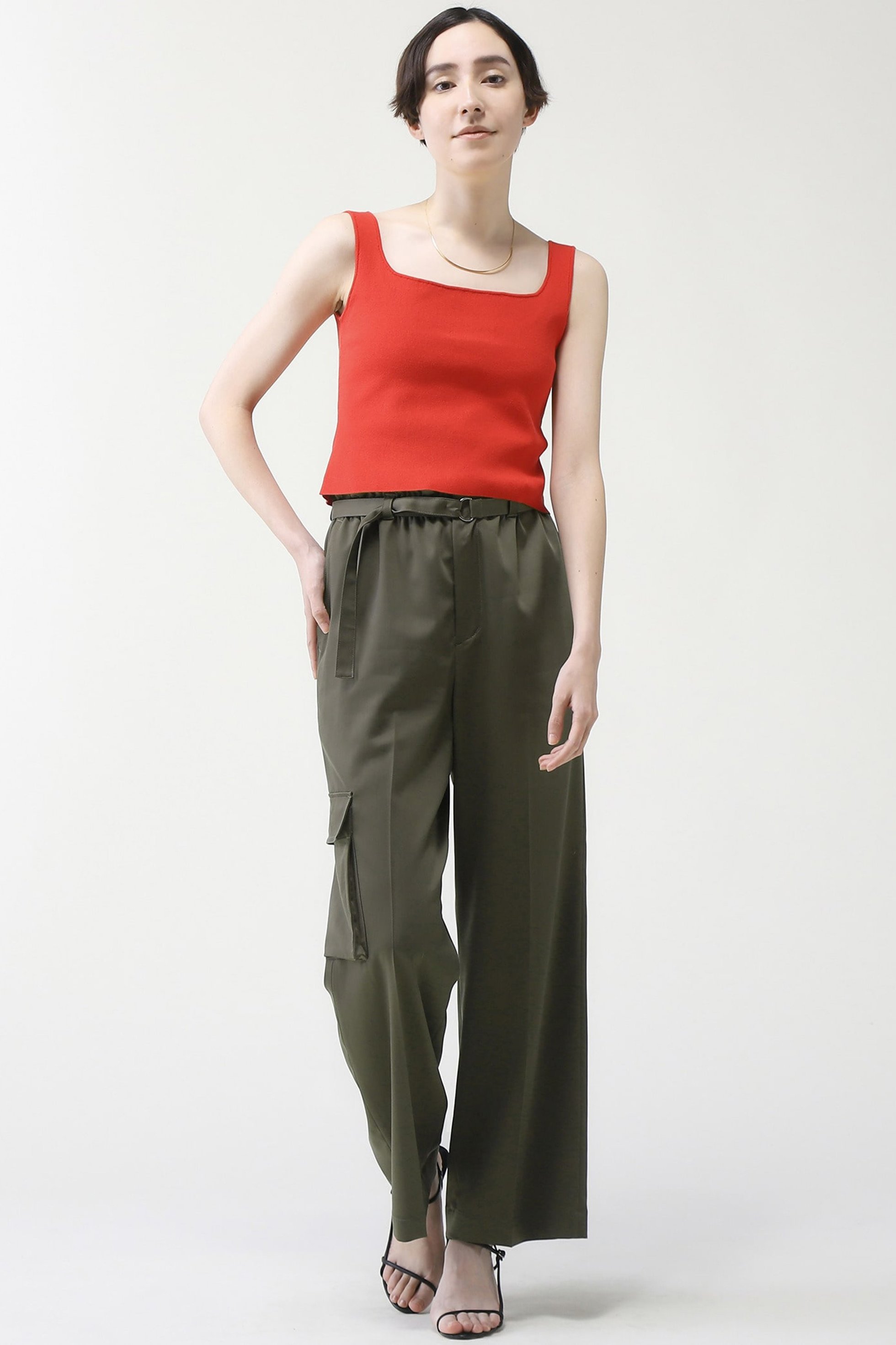 【マルティニーク/martinique】のサテンソフトカーゴパンツ 人気、トレンドファッション・服の通販 founy(ファニー) 　ファッション　Fashion　レディースファッション　Fashion for Women　パンツ　Pants & Trousers　カーゴパンツ　Cargo Pants, Utility Pants　サテン　Satin, Glossy Fabric　ポケット　Pocket, Pocket Detail　リラックス　Relax, Relaxed Fit　other-6|ID: prp329100004606018 ipo3291000000032830015