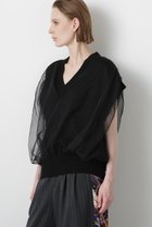 【ヒューエルミュージアム/hueLe Museum】の【STUMBLY】Tulle Combination V-neck Gile ブラック|ID: prp329100004606117 ipo3291000000036827339