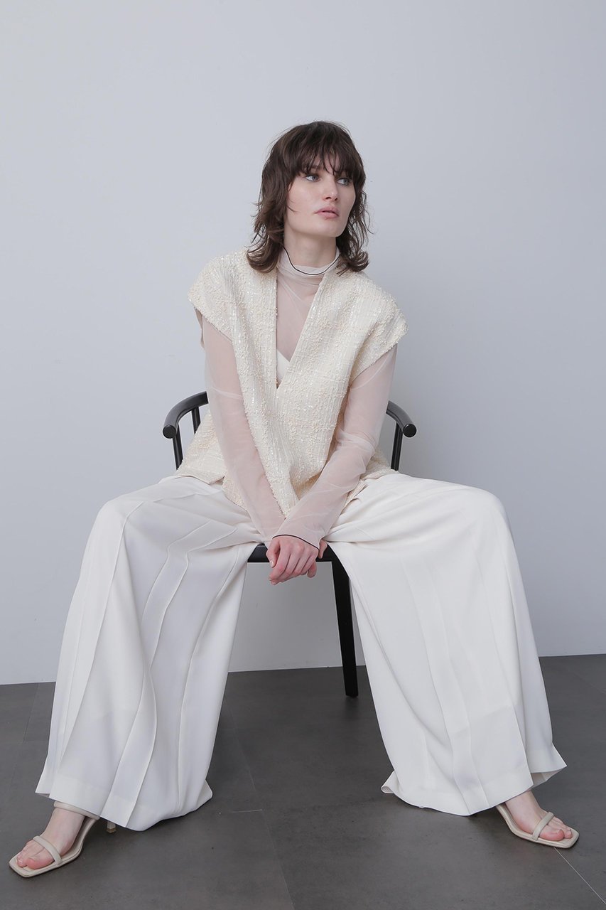 【ヒューエルミュージアム/hueLe Museum】の【STUMBLY】Pleated Wide Pants 人気、トレンドファッション・服の通販 founy(ファニー) 　ファッション　Fashion　レディースファッション　Fashion for Women　パンツ　Pants & Trousers　キャミソール　Camisole, Spaghetti Strap Top　サテン　Satin, Glossy Fabric　シンプル　Simple, Minimal　ジャケット　Jacket, Outerwear　ドレープ　Drape, Draping Fabric　フラップ　Flap, Flap Pocket　フランス　France, French　プリーツ　Pleats, Pleated　マニッシュ　Mannish, Boyish　ミリタリー　Military, Army Style　モダン　Modern, Contemporary　ワイド　Wide, Wide Fit　other-8|ID: prp329100004606161 ipo3291000000032839231