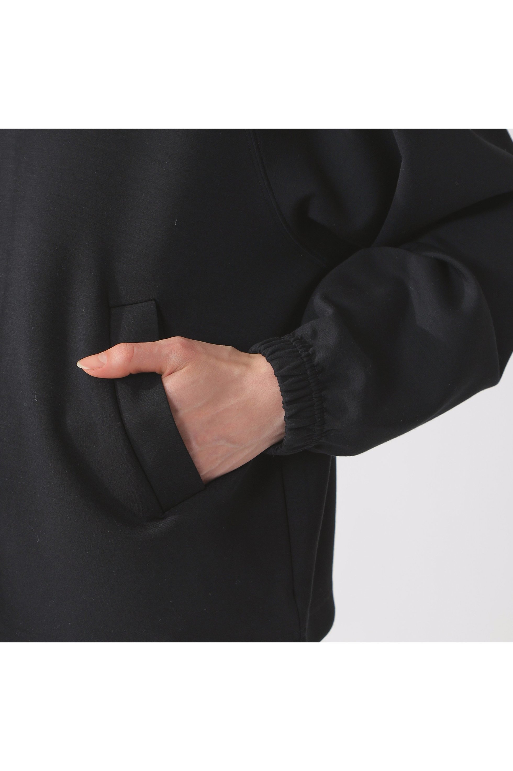 【エコアルフ/ECOALF】のDELFOS ジップアウター 人気、トレンドファッション・服の通販 founy(ファニー) 　ファッション　Fashion　レディースファッション　Fashion for Women　アウター　Coat / Outerwear Collection　トップス・カットソー　Cut & Sew Tops　シャツ・ブラウス・オフィスカジュアル　Elegant Blouses & Button-Ups　レディースパーカー・カジュアルフーディー　Casual Hoodies & Sweatshirts　ロングTシャツ・Tシャツ　Longline T-Shirts & Tees　スウェット・クルーネックトップス　Sweatshirts & Crewnecks / Relaxed Fit Sweat Tops　カットソー・ベーシックTシャツ　Cut-and-Sewn Tops / Stretch Tees & Basics　スリーブ　Sleeve, Long Sleeve / Short Sleeve　ドローコード　Drawcord, Drawstring Cord　リラックス　Relax, Relaxed Fit　other-2|ID: prp329100004606176 ipo3291000000032839687