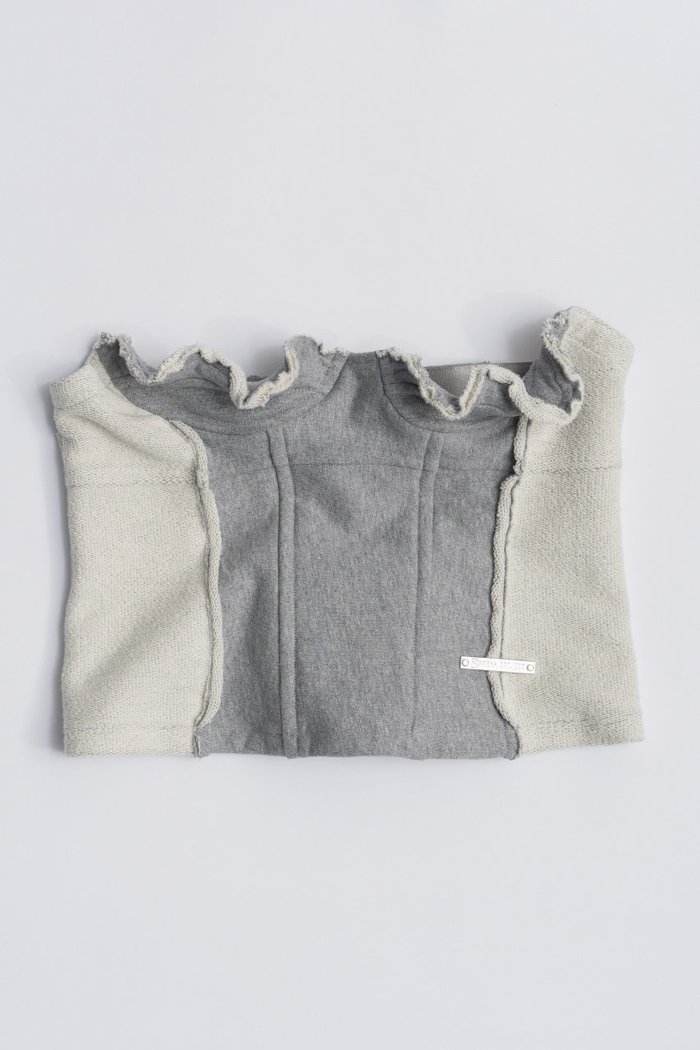【プランク プロジェクト/PRANK PROJECT】のフリルスウェットビスチェ / Ruffle Sweatshirt Bustier インテリア・キッズ・メンズ・レディースファッション・服の通販 founy(ファニー) https://founy.com/ ファッション Fashion レディースファッション Fashion for Women トップス・カットソー Cut & Sew Tops シャツ・ブラウス・オフィスカジュアル Elegant Blouses & Button-Ups レディースパーカー・カジュアルフーディー Casual Hoodies & Sweatshirts ロングTシャツ・Tシャツ Longline T-Shirts & Tees スウェット・クルーネックトップス Sweatshirts & Crewnecks / Relaxed Fit Sweat Tops カットソー・ベーシックTシャツ Cut-and-Sewn Tops / Stretch Tees & Basics ビスチェ Bustiers & Corset Tops / Layered Bustier Style おすすめ Recommended / Our Picks ビスチェ Bustier, Corset Top フリル Frill, Ruffle ワイヤー Wire, Wired Bra |ID: prp329100004606190 ipo3291000000032840053