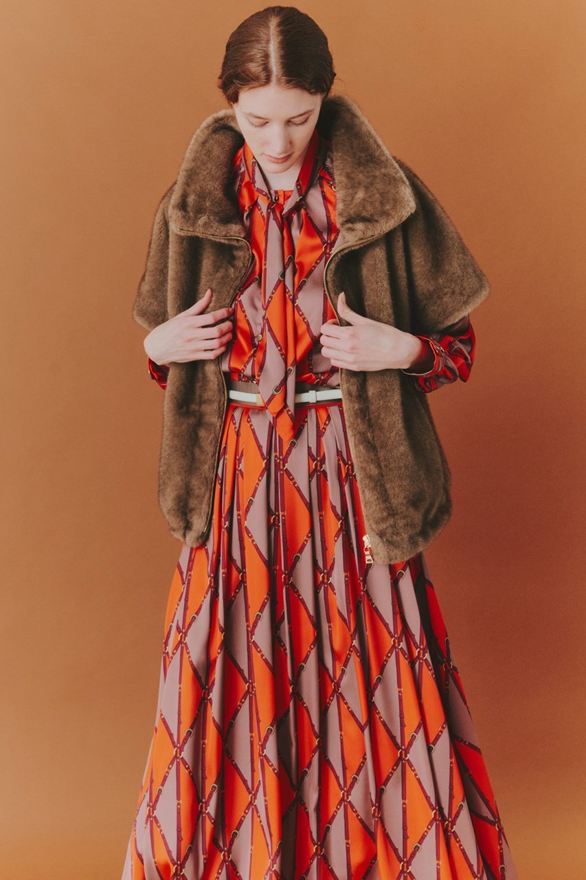【アナイ/ANAYI】のベルトプリントランダムタック スカート 人気、トレンドファッション・服の通販 founy(ファニー) 　ファッション　Fashion　レディースファッション　Fashion for Women　スカート　Skirts　ロングスカート　Long Skirts / Maxi & Midi Skirts　ベルト&ウエストマーク　Belts & Waist Accessories　おすすめ　Recommended / Our Picks　プリント　Print, Printed Pattern　ランダム　Random, Irregular　ロング　Long, Long-Length　無地　Plain, Solid Color　other-6|ID: prp329100004606196 ipo3291000000032840333