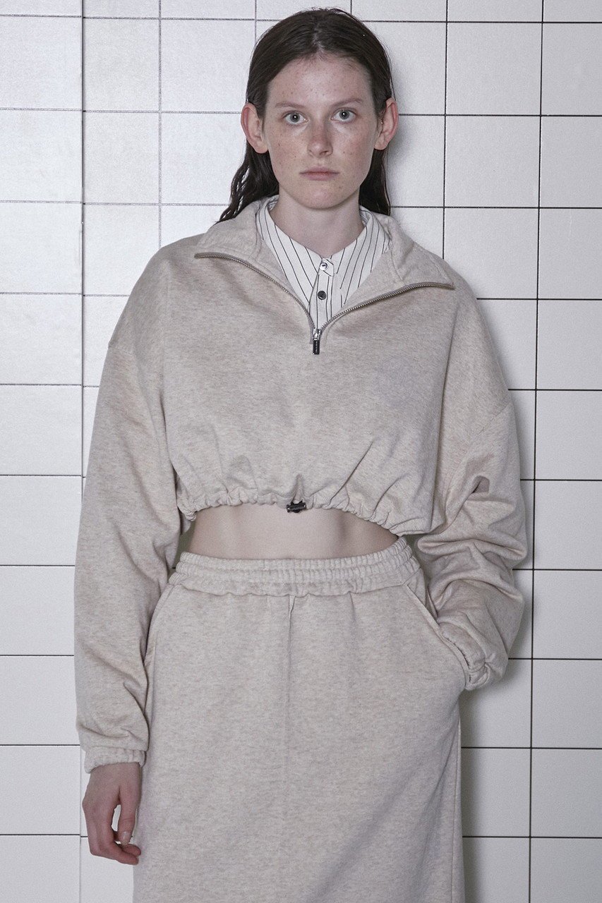 【メゾンスペシャル/MAISON SPECIAL】のHalf Zip Cropped Sweat Top/ハーフジップクロップドスウェットトップ 人気、トレンドファッション・服の通販 founy(ファニー) 　ファッション　Fashion　レディースファッション　Fashion for Women　トップス・カットソー　Cut & Sew Tops　シャツ・ブラウス・オフィスカジュアル　Elegant Blouses & Button-Ups　レディースパーカー・カジュアルフーディー　Casual Hoodies & Sweatshirts　ロングTシャツ・Tシャツ　Longline T-Shirts & Tees　スウェット・クルーネックトップス　Sweatshirts & Crewnecks / Relaxed Fit Sweat Tops　カットソー・ベーシックTシャツ　Cut-and-Sewn Tops / Stretch Tees & Basics　スウェット / スエット　Sweatshirt, Sweatwear　ストレッチ　Stretch, Stretchy Fabric　セットアップ　Set-Up, Coordinated Outfit　タイトスカート　Pencil Skirt, Tight Skirt　ドローストリング　Drawstring, Pull Cord　ハーフ　Half, Half-Length　other-8|ID: prp329100004606197 ipo3291000000032840396
