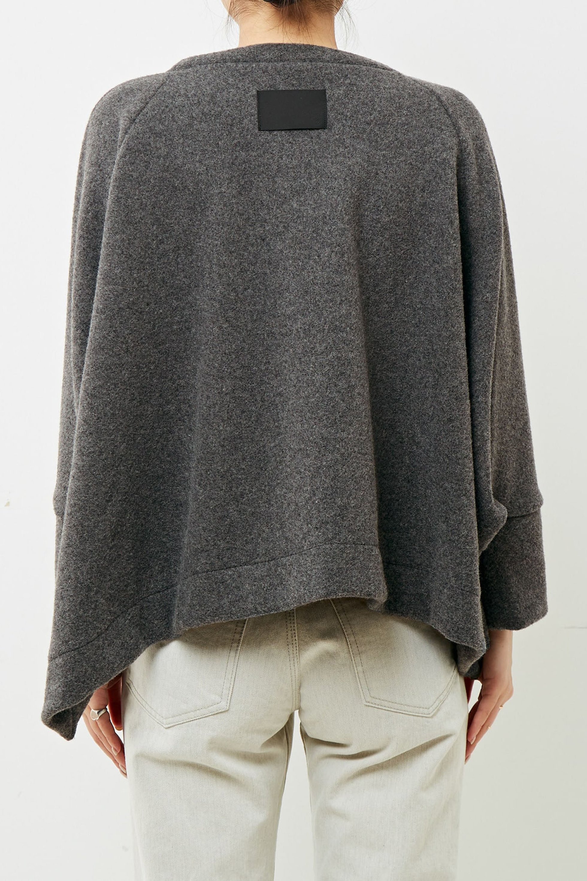 【マルティニーク/martinique】の【COGTHEBIGSMOKE】ISADORA CREW NECK 人気、トレンドファッション・服の通販 founy(ファニー) 　ファッション　Fashion　レディースファッション　Fashion for Women　トップス・カットソー　Cut & Sew Tops　シャツ・ブラウス・オフィスカジュアル　Elegant Blouses & Button-Ups　ロングTシャツ・Tシャツ　Longline T-Shirts & Tees　カットソー・ベーシックTシャツ　Cut-and-Sewn Tops / Stretch Tees & Basics　コレクション　Collection, Seasonal Line　コンパクト　Compact, Small Size　ショート　Short, Short Length　スリット　Slit, Slit Detail　スリーブ　Sleeve, Long Sleeve / Short Sleeve　トレンド　Trend, Trending Now　定番　Standard, Basic Item　人気　Popular, Best Seller　リアル　Real, Realistic　ロング　Long, Long-Length　ロンドン　London Style, British Inspired　ワイド　Wide, Wide Fit　日本製　Made In Japan　other-8|ID: prp329100004606228 ipo3291000000032843607