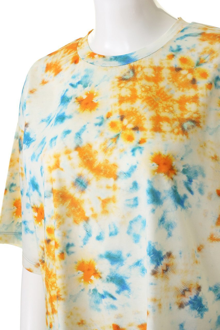 【ランバン オン ブルー/LANVIN en Bleu】のKaleidoscopeプリントTシャツ 人気、トレンドファッション・服の通販 founy(ファニー) 　ファッション　Fashion　レディースファッション　Fashion for Women　トップス・カットソー　Cut & Sew Tops　シャツ・ブラウス・オフィスカジュアル　Elegant Blouses & Button-Ups　ロングTシャツ・Tシャツ　Longline T-Shirts & Tees　カットソー・ベーシックTシャツ　Cut-and-Sewn Tops / Stretch Tees & Basics　ショート　Short, Short Length　シンプル　Simple, Minimal　スリット　Slit, Slit Detail　スリーブ　Sleeve, Long Sleeve / Short Sleeve　プリント　Print, Printed Pattern　other-5|ID: prp329100004606237 ipo3291000000032844642