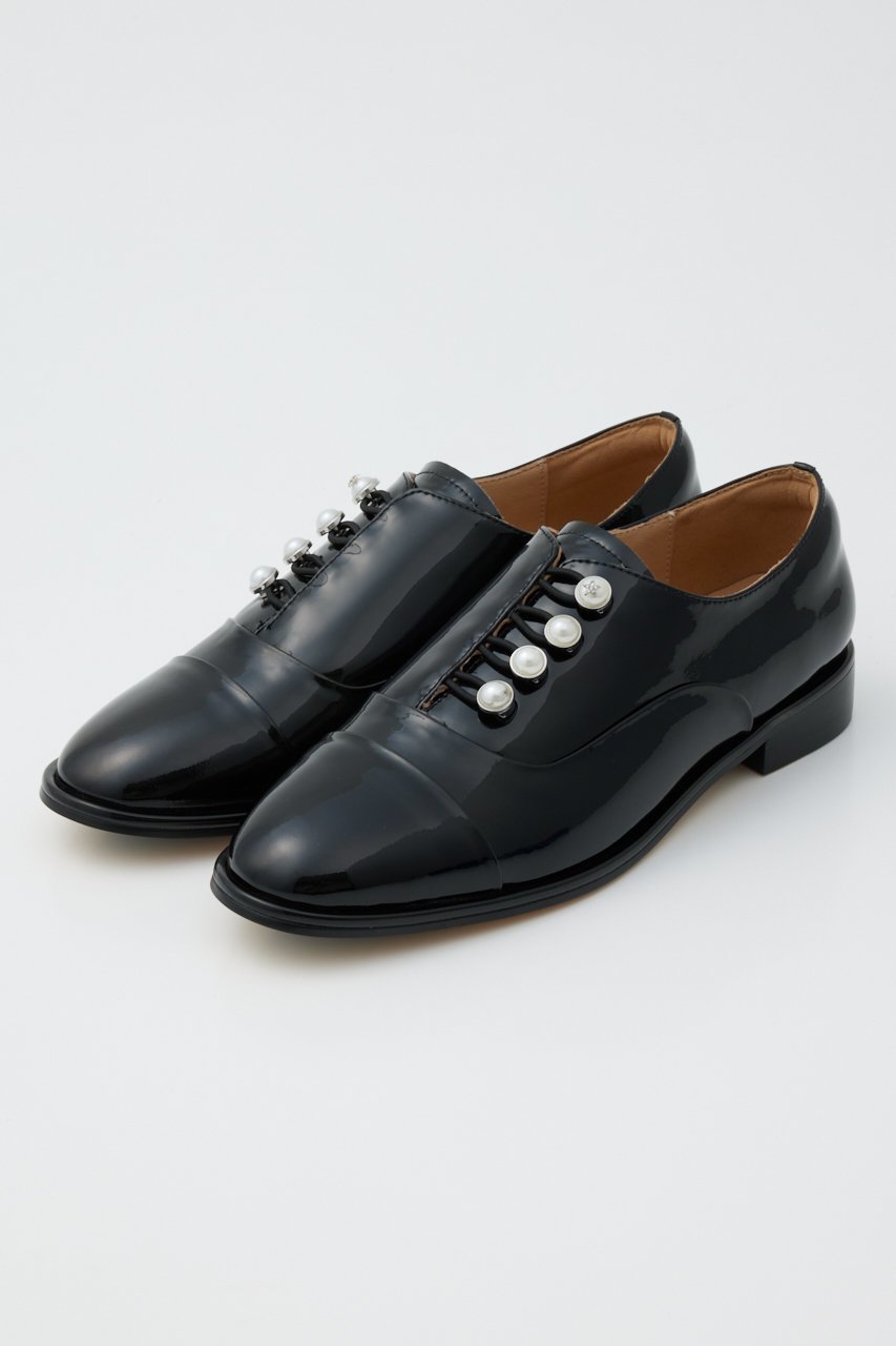 【スタッカート/STACCATO】のピスコチャイドレスシューズ 人気、トレンドファッション・服の通販 founy(ファニー) 　ファッション　Fashion　レディースファッション　Fashion for Women　おすすめ　Recommended / Our Picks　カッティング　Cutting Detail　シューズ　Shoes, Footwear　スタイリッシュ　Stylish, Fashionable　スリッポン　Slip-On, Loafer　パール　Pearl, Pearl Accent　フォーマル　Formal, Dressy　フラット　Flat, Flat Shoes　マニッシュ　Mannish, Boyish　モチーフ　Motif, Design Theme　ループ　Loop, Loop Knit　エレガント 上品　Elegant　other-3|ID: prp329100004606539 ipo3291000000032867236