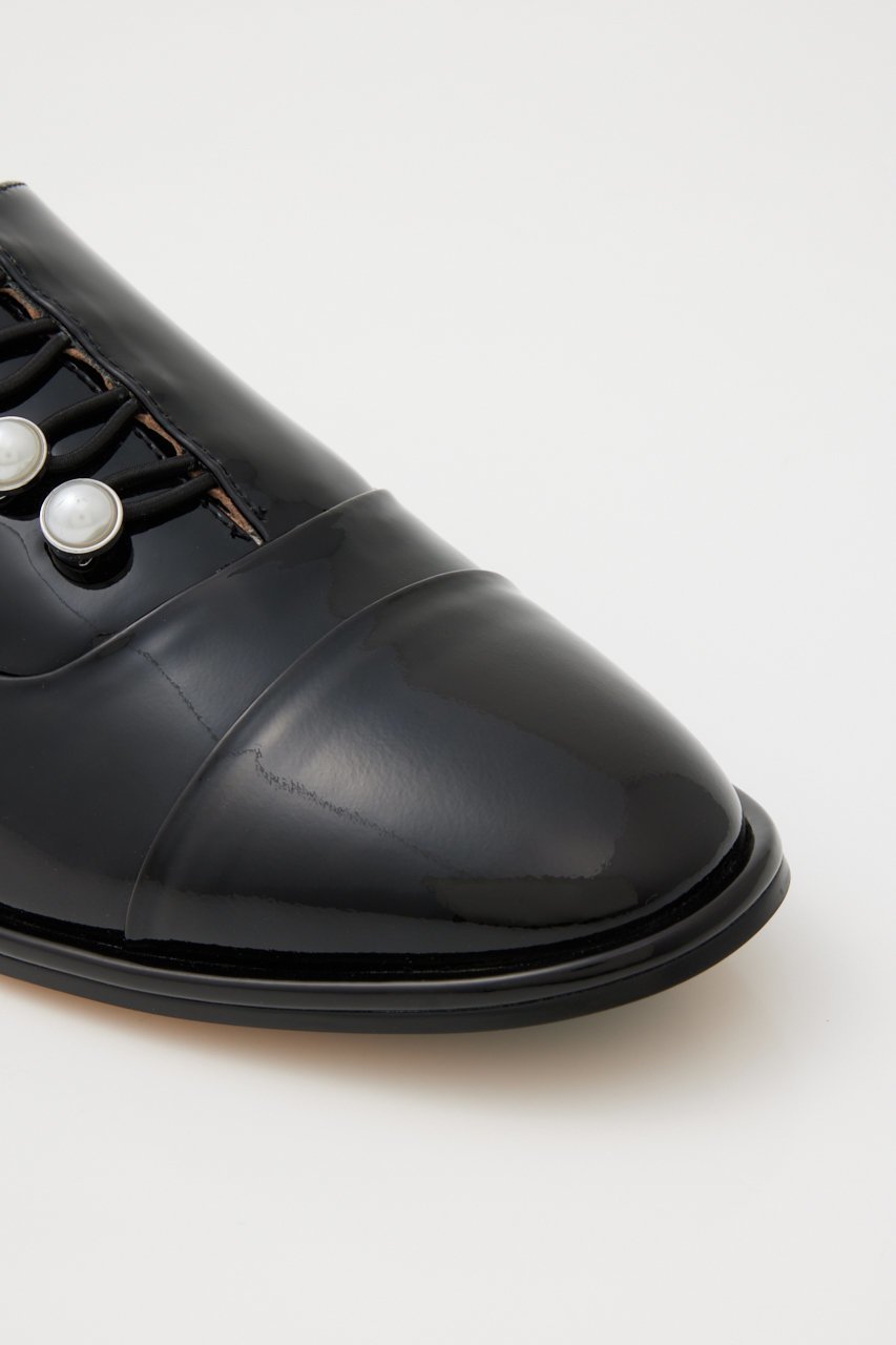 【スタッカート/STACCATO】のピスコチャイドレスシューズ 人気、トレンドファッション・服の通販 founy(ファニー) 　ファッション　Fashion　レディースファッション　Fashion for Women　おすすめ　Recommended / Our Picks　カッティング　Cutting Detail　シューズ　Shoes, Footwear　スタイリッシュ　Stylish, Fashionable　スリッポン　Slip-On, Loafer　パール　Pearl, Pearl Accent　フォーマル　Formal, Dressy　フラット　Flat, Flat Shoes　マニッシュ　Mannish, Boyish　モチーフ　Motif, Design Theme　ループ　Loop, Loop Knit　エレガント 上品　Elegant　other-7|ID: prp329100004606539 ipo3291000000034940103