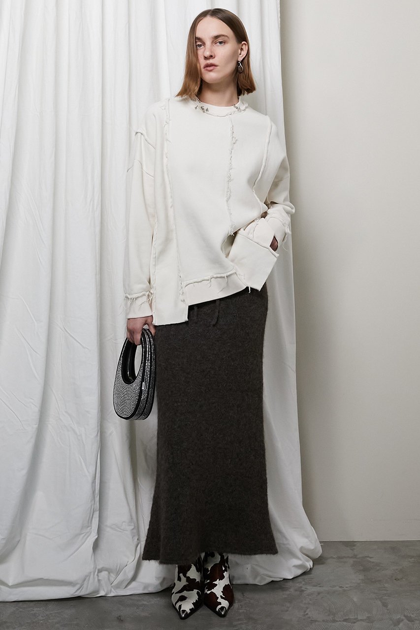 【プランク プロジェクト/PRANK PROJECT】のピアッシングスウェットトップ/Piercing Sweatshirt Top 人気、トレンドファッション・服の通販 founy(ファニー) ファッション Fashion レディースファッション Fashion for Women トップス・カットソー Cut & Sew Tops シャツ・ブラウス・オフィスカジュアル Elegant Blouses & Button-Ups レディースパーカー・カジュアルフーディー Casual Hoodies & Sweatshirts ロングTシャツ・Tシャツ Longline T-Shirts & Tees スウェット・クルーネックトップス Sweatshirts & Crewnecks / Relaxed Fit Sweat Tops カットソー・ベーシックTシャツ Cut-and-Sewn Tops / Stretch Tees & Basics セットアップ Set-Up, Coordinated Outfit other-2|ID: prp329100004606551 ipo3291000000034421229