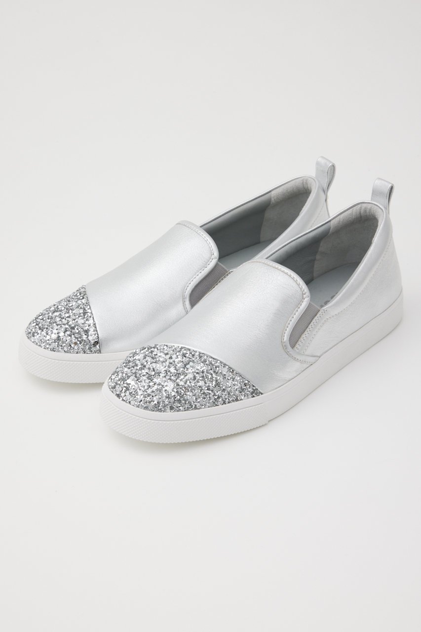 【スタッカート/STACCATO】のグリッターコンビスリッポン インテリア・キッズ・メンズ・レディースファッション・服の通販 founy(ファニー) 　ファッション　Fashion　レディースファッション　Fashion for Women　カッティング　Cutting Detail　クッション　Cushion, Throw Pillow　シューズ　Shoes, Footwear　チャーム　Charm, Pendant　フラット　Flat, Flat Shoes　ベーシック　Basic, Essential　ワンポイント　One Point, Statement Accent　人気　Popular, Best Seller　軽量　Lightweight, Ultra Light　シルバー|ID: prp329100004606593 ipo3291000000034940002