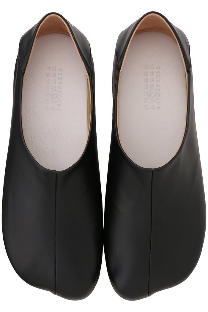 【エムエムシックス メゾンマルジェラ/MM6 Maison Margiela / MEN】の【MEN】アナトミックバブーシュ インテリア・キッズ・メンズ・レディースファッション・服の通販 founy(ファニー) https://founy.com/ ファッション Fashion メンズファッション Fashion for Men シューズ・靴 Shoes なめらか Smooth, Silky Texture シューズ Shoes, Footwear バレエ Ballet, Ballet Style フラット Flat, Flat Shoes 定番 Standard, Basic Item |ID: prp329100004606650 ipo3291000000032873809
