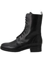 【ルカグロッシ/LucaGrossi】のレースアップショートブーツ 人気、トレンドファッション・服の通販 founy(ファニー) ファッション Fashion レディースファッション Fashion for Women おすすめ Recommended / Our Picks アーモンドトゥ Almond Toe Shoes クラシック Classic, Timeless Style ショート Short, Short Length スタイリッシュ Stylish, Fashionable バランス Balance, Style Balance A/W・秋冬 Autumn/Winter thumbnail ブラック|ID: prp329100004606675 ipo3291000000035614866