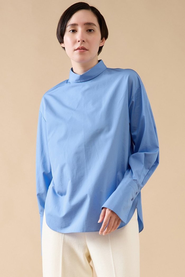 【マルティニーク/martinique】のロール襟ブラウス インテリア・キッズ・メンズ・レディースファッション・服の通販 founy(ファニー) https://founy.com/ ファッション Fashion レディースファッション Fashion for Women トップス・カットソー Cut & Sew Tops シャツ・ブラウス・オフィスカジュアル Elegant Blouses & Button-Ups おすすめ Recommended / Our Picks インナー Innerwear カフス Cuff Design スキッパー Skipper, Open Collar スリーブ Sleeve, Long Sleeve / Short Sleeve フォックス Fox, Fox Fur ロング Long, Long-Length 秋 Autumn |ID: prp329100004606699 ipo3291000000035731775