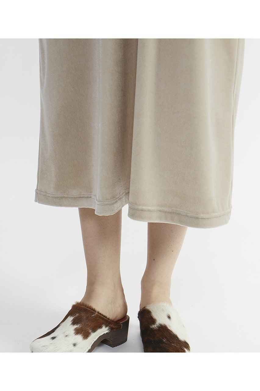 【プレインピープル/PLAIN PEOPLE】のベロアジャージストレートドレス 人気、トレンドファッション・服の通販 founy(ファニー) 　ファッション　Fashion　レディースファッション　Fashion for Women　ワンピース　Dresses　フォーマル・パーティードレス・結婚式用ドレス　Elegant & Casual Dresses　チュニック　Tunic Tops & Dresses　おすすめ　Recommended / Our Picks　シルク　Silk, 100% Silk　ストレート　Straight, Straight Cut　チュニック　Tunic, Long Top　ブルゾン　Blouson, Bomber Jacket　プリント　Print, Printed Pattern　ベーシック　Basic, Essential　ロング　Long, Long-Length　再入荷　Restock / Back in Stock　other-7|ID: prp329100004606960 ipo3291000000035041231