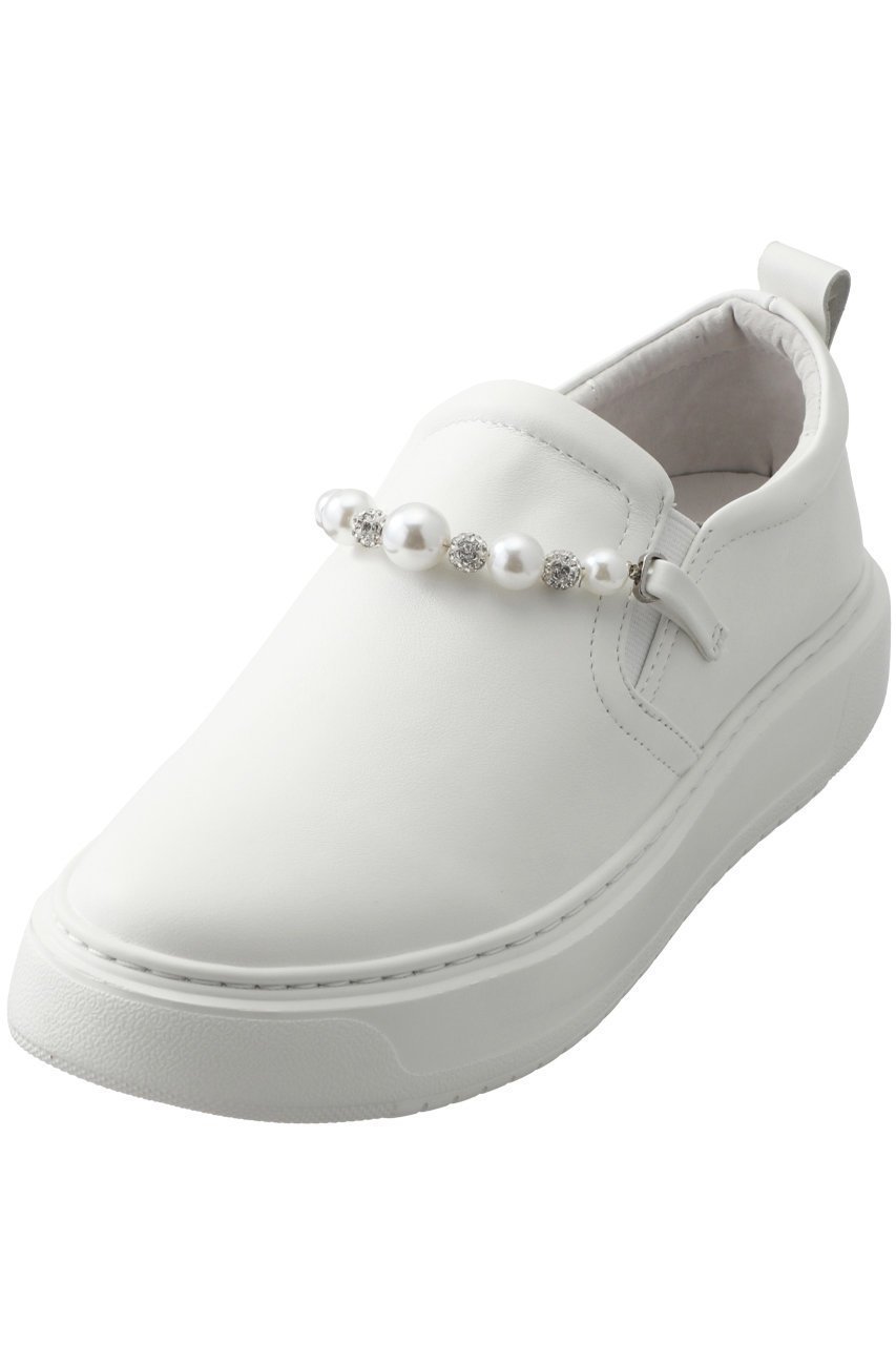 【スタッカート/STACCATO】のピアチェーンライトスリッポン インテリア・キッズ・メンズ・レディースファッション・服の通販 founy(ファニー) 　ファッション　Fashion　レディースファッション　Fashion for Women　アクセサリー　Fashion Accessories　シューズ　Shoes, Footwear　ストーン　Stone, Gem-Like　スリッポン　Slip-On, Loafer　パール　Pearl, Pearl Accent　フラット　Flat, Flat Shoes　定番　Standard, Basic Item　軽量　Lightweight, Ultra Light　ホワイト|ID: prp329100004606982 ipo3291000000034940584