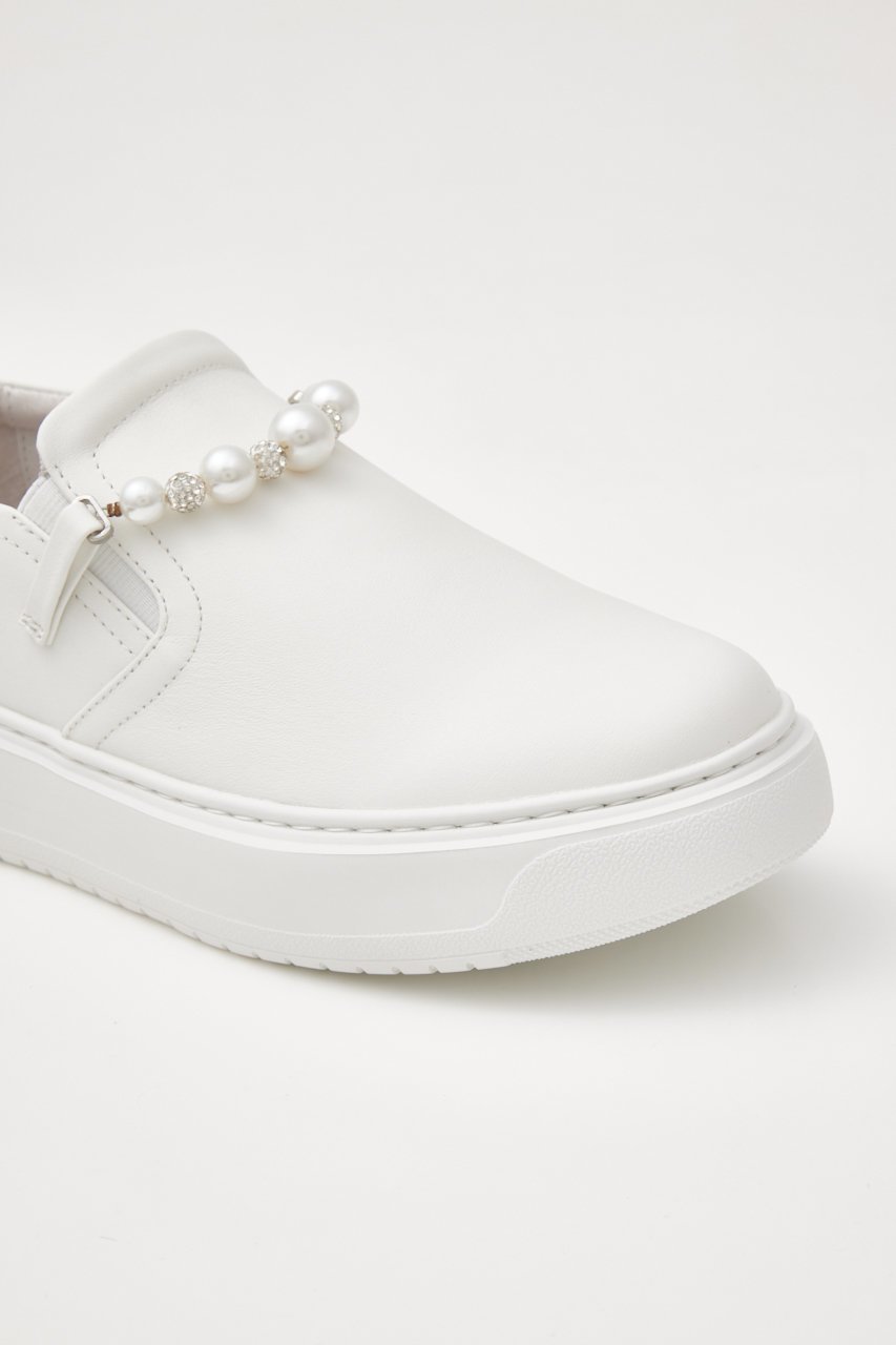 【スタッカート/STACCATO】のピアチェーンライトスリッポン 人気、トレンドファッション・服の通販 founy(ファニー) 　ファッション　Fashion　レディースファッション　Fashion for Women　アクセサリー　Fashion Accessories　シューズ　Shoes, Footwear　ストーン　Stone, Gem-Like　スリッポン　Slip-On, Loafer　パール　Pearl, Pearl Accent　フラット　Flat, Flat Shoes　定番　Standard, Basic Item　軽量　Lightweight, Ultra Light　other-7|ID: prp329100004606982 ipo3291000000034940590