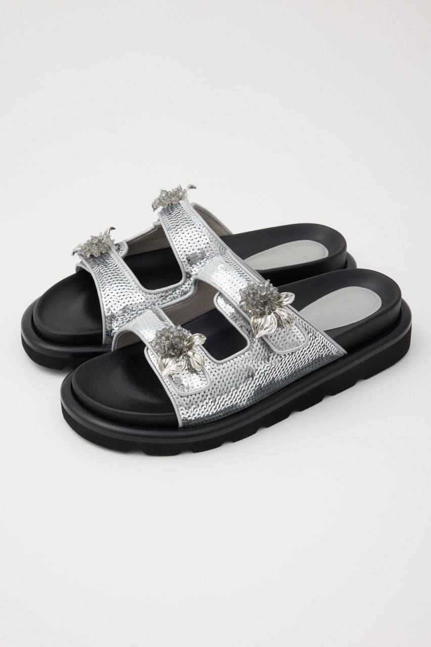 【スタッカート/STACCATO】のダズリングフットベッドサンダル インテリア・キッズ・メンズ・レディースファッション・服の通販 founy(ファニー) 　ファッション　Fashion　レディースファッション　Fashion for Women　アクセサリー　Fashion Accessories　サンダル　Sandals, Summer Shoes　スパンコール　Sequins, Sequin Embellishment　フラワー　Flower, Floral　モチーフ　Motif, Design Theme　ルーズ　Loose, Oversized　シルバー|ID: prp329100004606992 ipo3291000000034940470