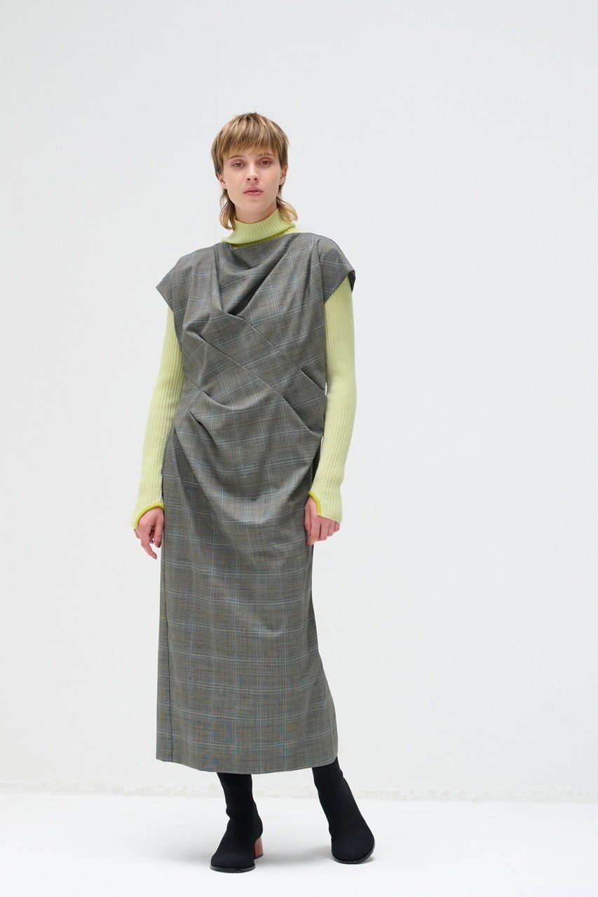 【ランバン オン ブルー/LANVIN en Bleu】のオープンバックレディワンピース 人気、トレンドファッション・服の通販 founy(ファニー) 　ファッション　Fashion　レディースファッション　Fashion for Women　ワンピース　Dresses　チュニック　Tunic Tops & Dresses　サマー　Summer, Summer Style　チュニック　Tunic, Long Top　トレンド　Trend, Trending Now　ドレス　Dress, One-Piece　ドレープ　Drape, Draping Fabric　パターン　Pattern, Design Print　ファブリック　Fabric, Textile　フィット　Fit, Slim Fit　ロング　Long, Long-Length　other-6|ID: prp329100004607067 ipo3291000000032884826