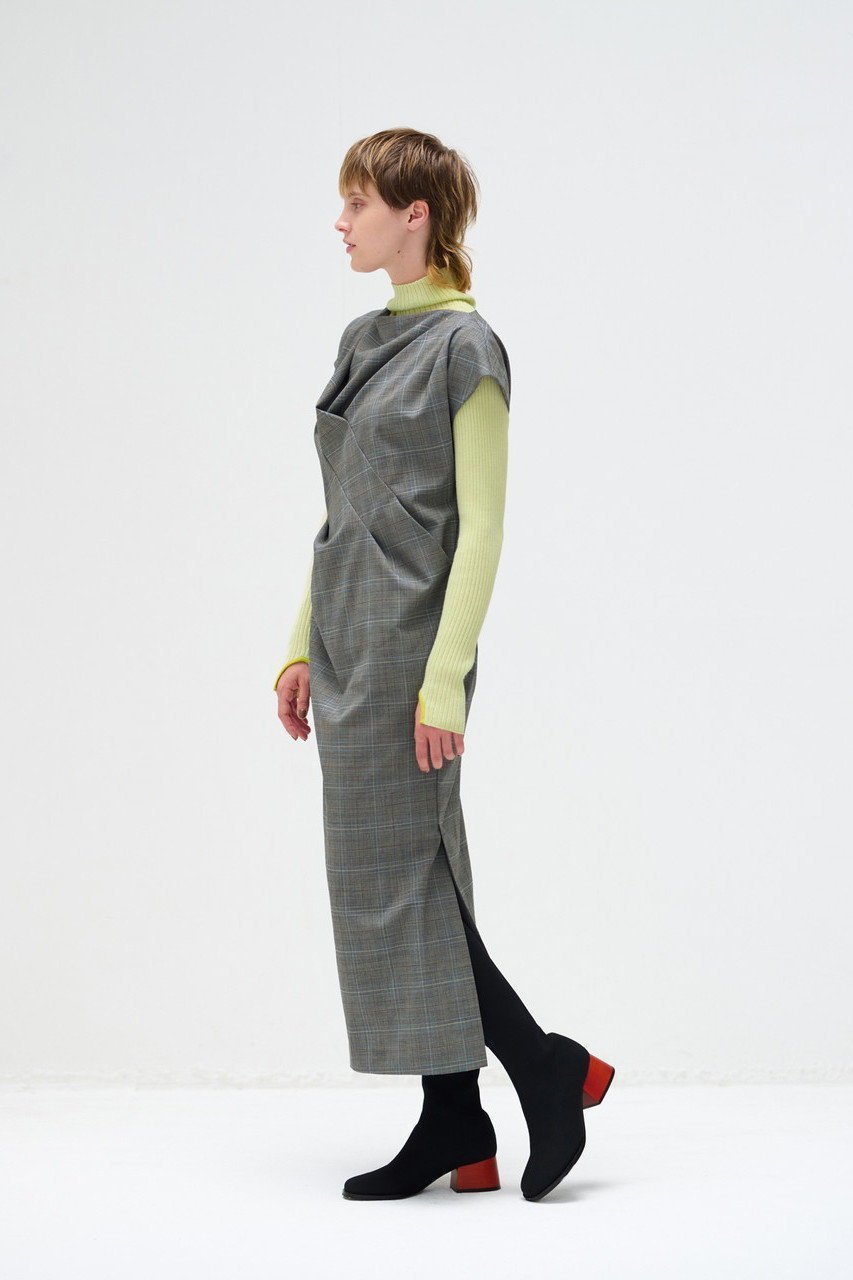 【ランバン オン ブルー/LANVIN en Bleu】のオープンバックレディワンピース 人気、トレンドファッション・服の通販 founy(ファニー) 　ファッション　Fashion　レディースファッション　Fashion for Women　ワンピース　Dresses　チュニック　Tunic Tops & Dresses　サマー　Summer, Summer Style　チュニック　Tunic, Long Top　トレンド　Trend, Trending Now　ドレス　Dress, One-Piece　ドレープ　Drape, Draping Fabric　パターン　Pattern, Design Print　ファブリック　Fabric, Textile　フィット　Fit, Slim Fit　ロング　Long, Long-Length　other-7|ID: prp329100004607067 ipo3291000000032884831