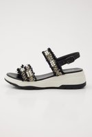 【スタッカート/STACCATO】のツイードパールデコWベルトスポーツサンダル 人気、トレンドファッション・服の通販 founy(ファニー) ファッション Fashion レディースファッション Fashion for Women ベルト&ウエストマーク Belts & Waist Accessories スポーツウェア Functional & Stylish Sportswear サンダル&ミュール Sandals & Mules サマー Summer, Summer Style サンダル Sandals, Summer Shoes スポーツ Sports, Activewear スマート Smart, Elegant ツイード Twill, Twill Weave パール Pearl, Pearl Accent フォルム Silhouette, Form ミドル Middle Length, Mid Height 今季 This Season, Current Season 夏 Summer 定番 Standard, Basic Item |ID:prp329100004607169