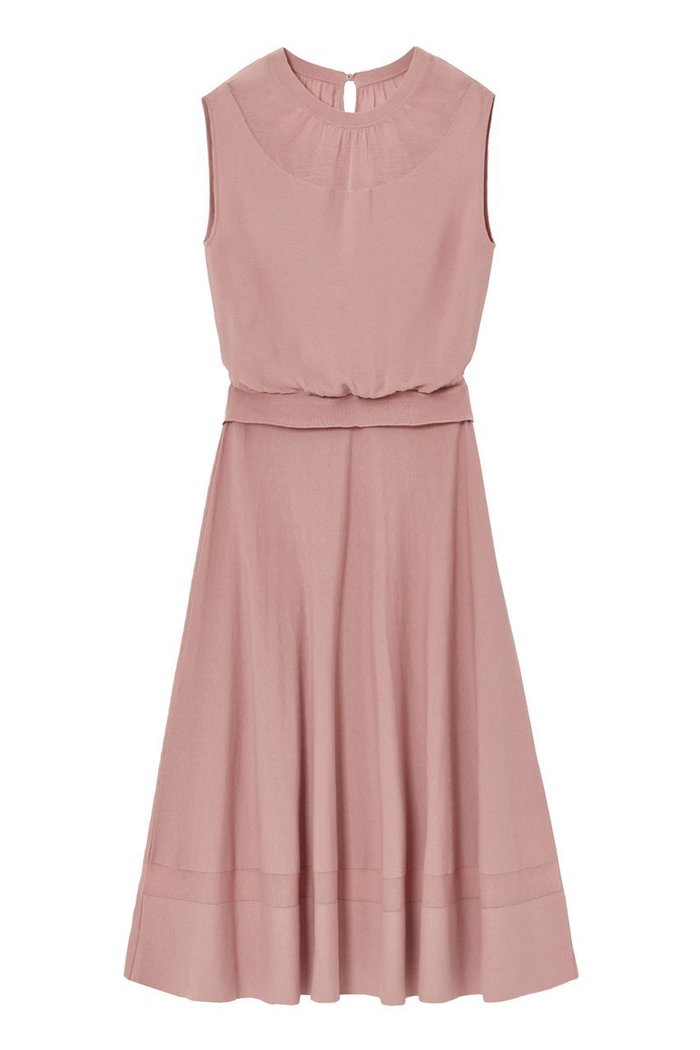 【アナイ/ANAYI】のネックシアーフレアドレス インテリア・キッズ・メンズ・レディースファッション・服の通販 founy(ファニー) https://founy.com/ ファッション Fashion レディースファッション Fashion for Women ワンピース Dresses フォーマル・パーティードレス・結婚式用ドレス Elegant & Casual Dresses チュニック Tunic Tops & Dresses おすすめ Recommended / Our Picks エレガント 上品 Elegant セットアップ Set-Up, Coordinated Outfit チュニック Tunic, Long Top ノースリーブ Sleeveless, No-Sleeve フラワー Flower, Floral フレア Flare, Flared ペチコート Petticoat, Underskirt ホールガーメント WholeGarment, Seamless Knit 再入荷 Restock / Back in Stock 夏 Summer |ID: prp329100004607197 ipo3291000000035058279