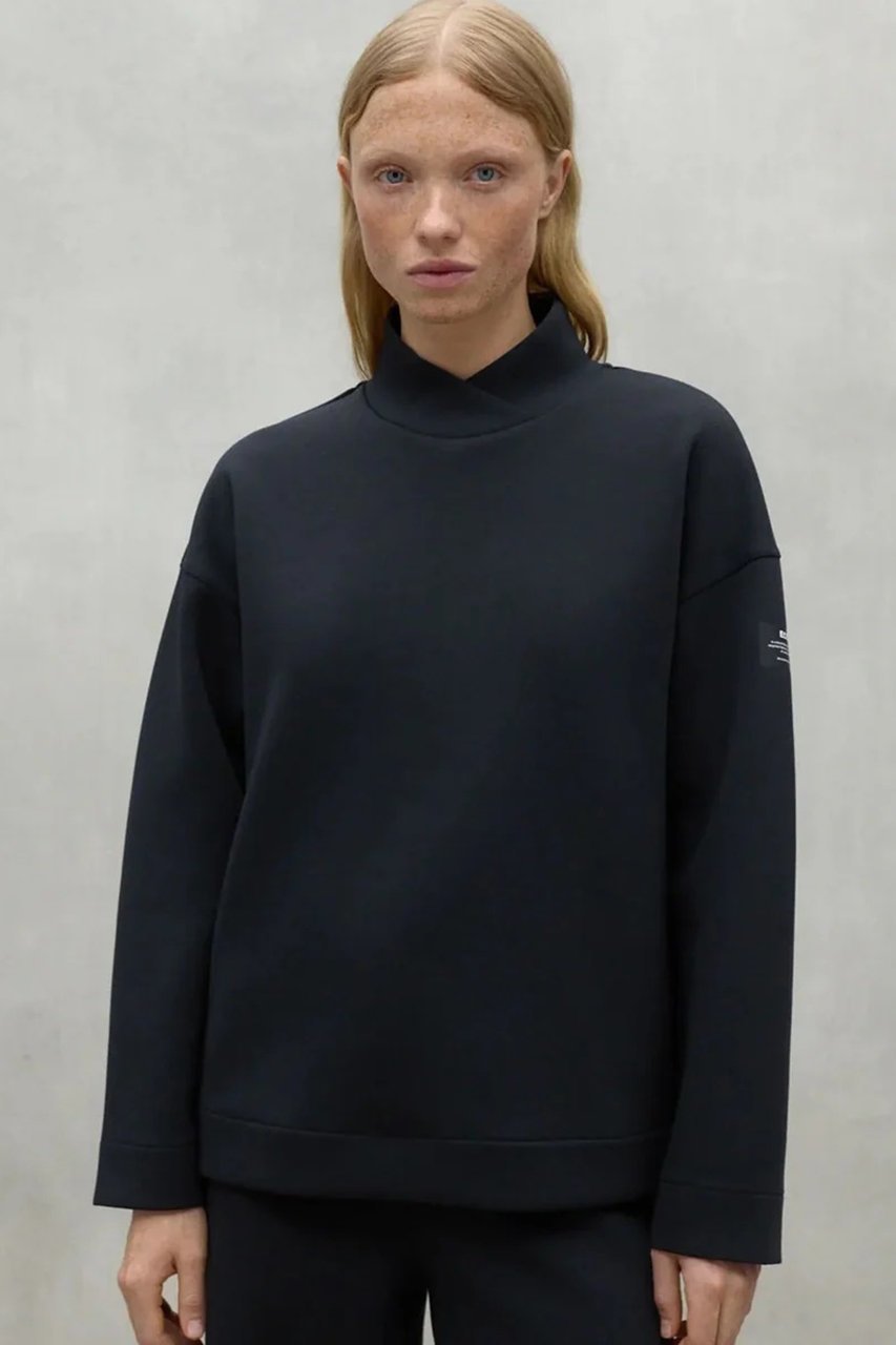 【エコアルフ/ECOALF】のMAIA プルオーバー / MAIA SWEATSHIRT WOMAN 人気、トレンドファッション・服の通販 founy(ファニー) 　ファッション　Fashion　レディースファッション　Fashion for Women　トップス・カットソー　Cut & Sew Tops　シャツ・ブラウス・オフィスカジュアル　Elegant Blouses & Button-Ups　レディースパーカー・カジュアルフーディー　Casual Hoodies & Sweatshirts　ロングTシャツ・Tシャツ　Longline T-Shirts & Tees　カジュアルプルオーバー・ニットトップス　Pullovers & Knit Tops / Casual Pullovers　スウェット・クルーネックトップス　Sweatshirts & Crewnecks / Relaxed Fit Sweat Tops　カットソー・ベーシックTシャツ　Cut-and-Sewn Tops / Stretch Tees & Basics　なめらか　Smooth, Silky Texture　ショルダー　Shoulder, Shoulder Strap　ストレッチ　Stretch, Stretchy Fabric　スリット　Slit, Slit Detail　ダブル　Double, Double-Breasted　ドロップ　Drop Shoulder, Dropped Style　ハイネック　High Neck, Mock Neck　リラックス　Relax, Relaxed Fit　軽量　Lightweight, Ultra Light　other-4|ID: prp329100004607375 ipo3291000000032892514