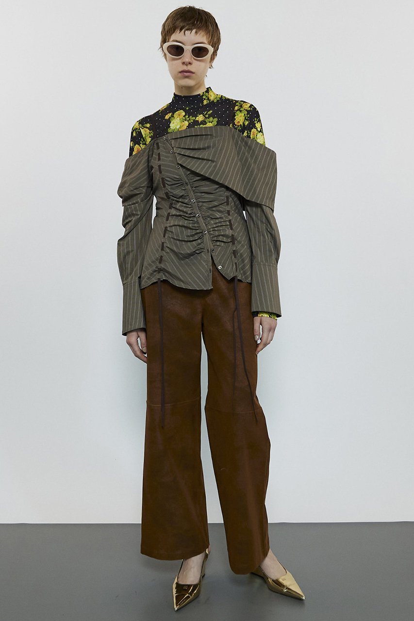 【メゾンスペシャル/MAISON SPECIAL】のVegan Leather Wide Straight Pants/ヴィーガンレザーワイドストレートパンツ 人気、トレンドファッション・服の通販 founy(ファニー) 　ファッション　Fashion　レディースファッション　Fashion for Women　パンツ　Pants & Trousers　ストレート　Straight, Straight Cut　ワイド　Wide, Wide Fit　other-6|ID: prp329100004607404 ipo3291000000032893178