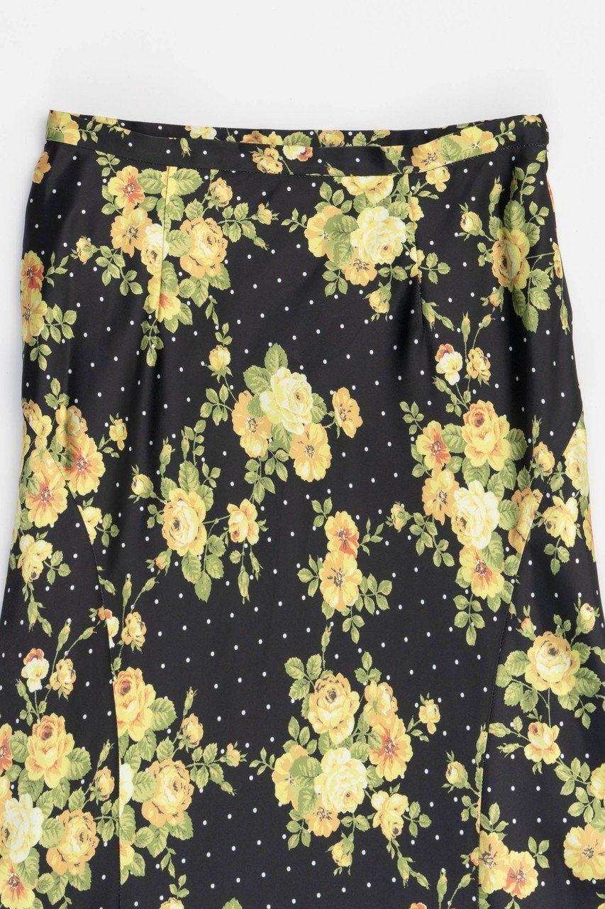 【メゾンスペシャル/MAISON SPECIAL】のFlower Dot Mermaid Skirt/フラワードットマーメイドスカート 人気、トレンドファッション・服の通販 founy(ファニー) 　ファッション　Fashion　レディースファッション　Fashion for Women　スカート　Skirts　ロングスカート　Long Skirts / Maxi & Midi Skirts　おすすめ　Recommended / Our Picks　コンパクト　Compact, Small Size　タイツ　Tights, Legwear　ブルゾン　Blouson, Bomber Jacket　プリント　Print, Printed Pattern　マキシ　Maxi, Full Length　マーメイド　Mermaid, Fishtail Silhouette　ラグジュアリー　Luxury, Elegant　ロング　Long, Long-Length　other-2|ID: prp329100004607471 ipo3291000000035057226