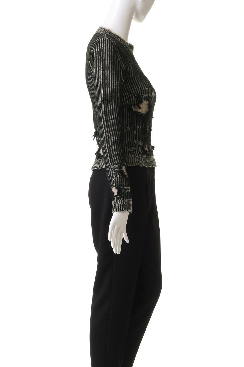 【エムエム6 メゾン マルタン マルジェラ/MM6 Maison Martin Margiela】のクルーネック ダメージデザイン ニットトップス 人気、トレンドファッション・服の通販 founy(ファニー) 　ファッション　Fashion　レディースファッション　Fashion for Women　トップス・カットソー　Cut & Sew Tops　ニット　Knit Tops & Sweaters　シャツ・ブラウス・オフィスカジュアル　Elegant Blouses & Button-Ups　ロングTシャツ・Tシャツ　Longline T-Shirts & Tees　カットソー・ベーシックTシャツ　Cut-and-Sewn Tops / Stretch Tees & Basics　コンパクト　Compact, Small Size　ストライプ　Stripe, Striped Pattern　スリーブ　Sleeve, Long Sleeve / Short Sleeve　ダメージ　Distressed, Destroyed　ランダム　Random, Irregular　ロング　Long, Long-Length　A/W・秋冬　Autumn/Winter　other-3|ID: prp329100004607562 ipo3291000000032896605
